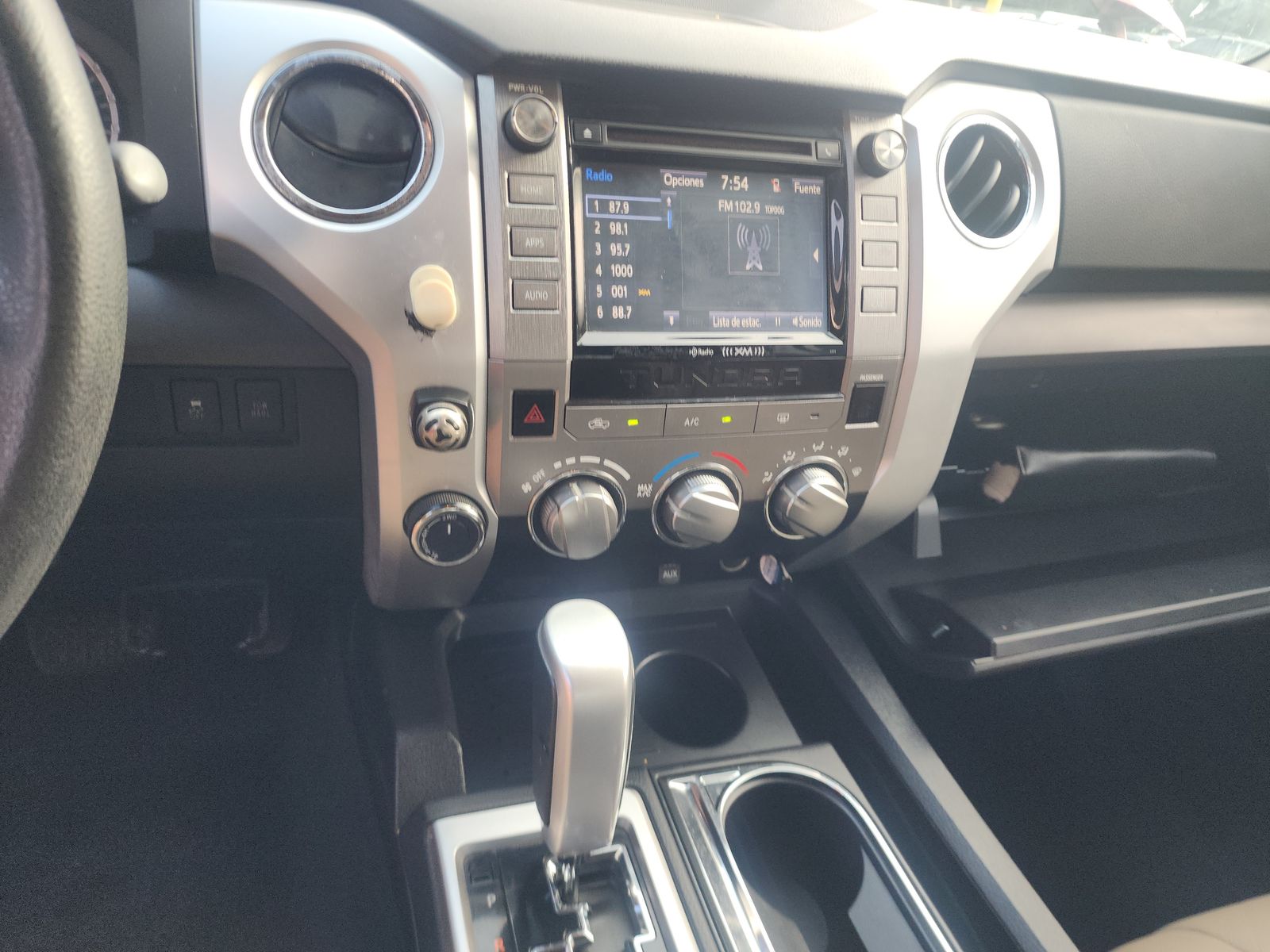 2014 Toyota Tundra SR5 AWD