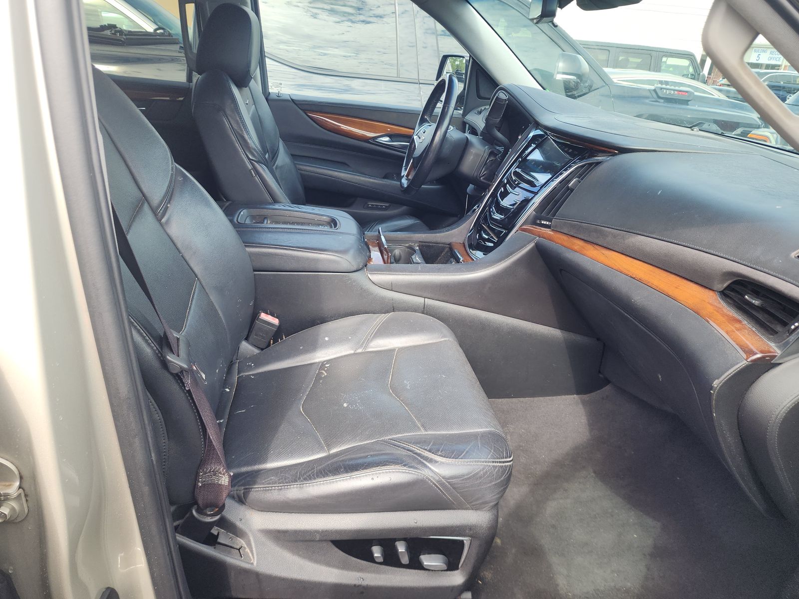 2017 Cadillac Escalade Luxury AWD