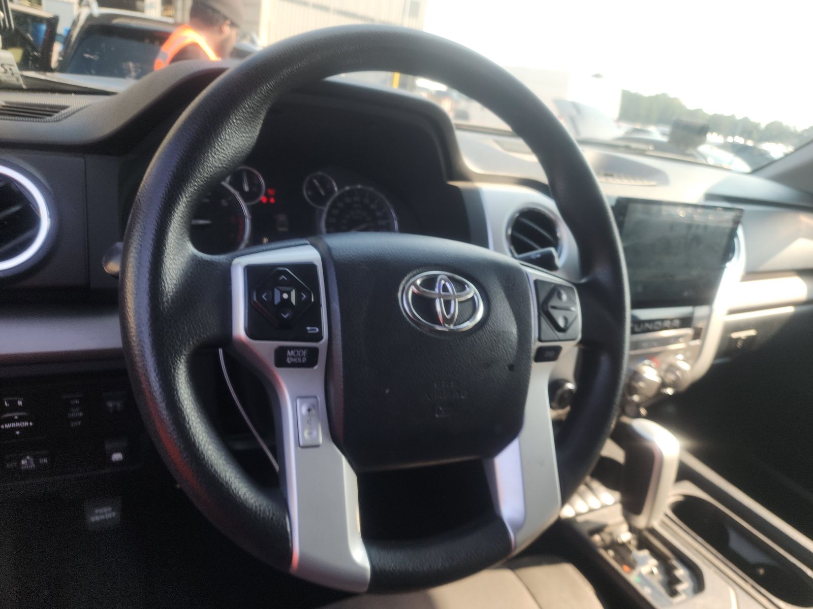 2016 Toyota Tundra SR5 AWD