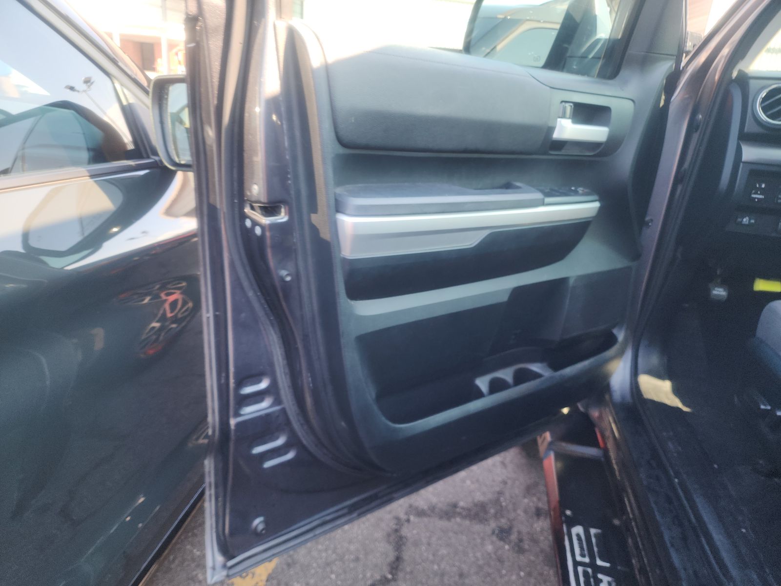 2016 Toyota Tundra SR5 AWD