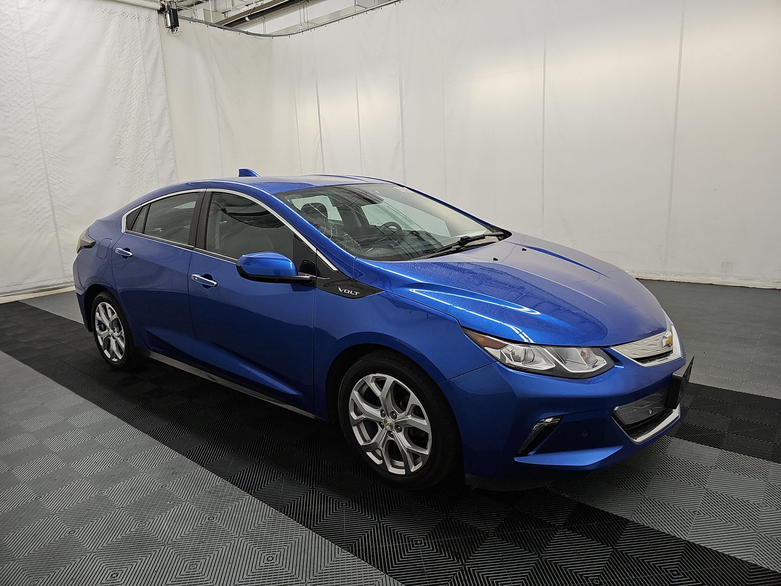 2018 Chevrolet Volt Premier FWD