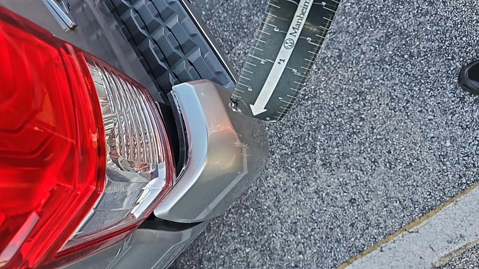 2017 Toyota Tacoma SR AWD