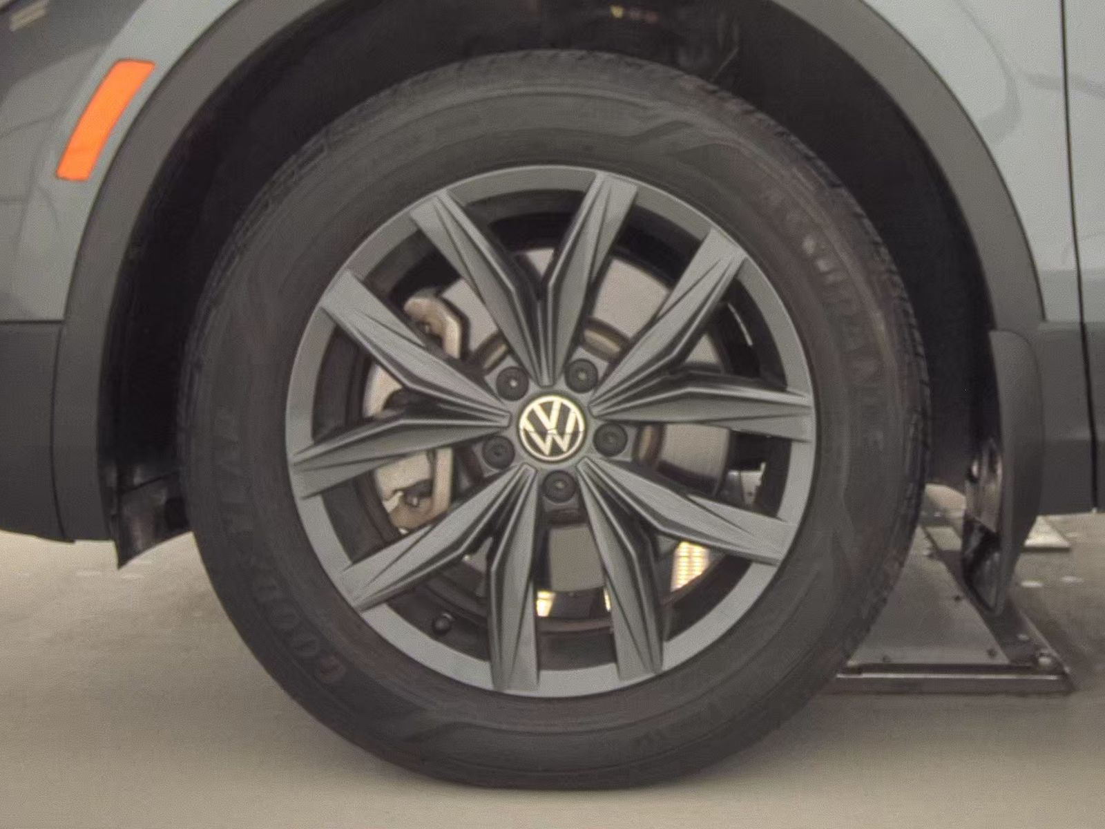 2022 Volkswagen Tiguan 2.0T SE AWD