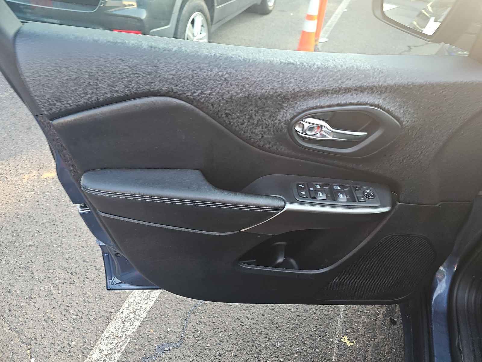 2020 Jeep Cherokee Latitude FWD