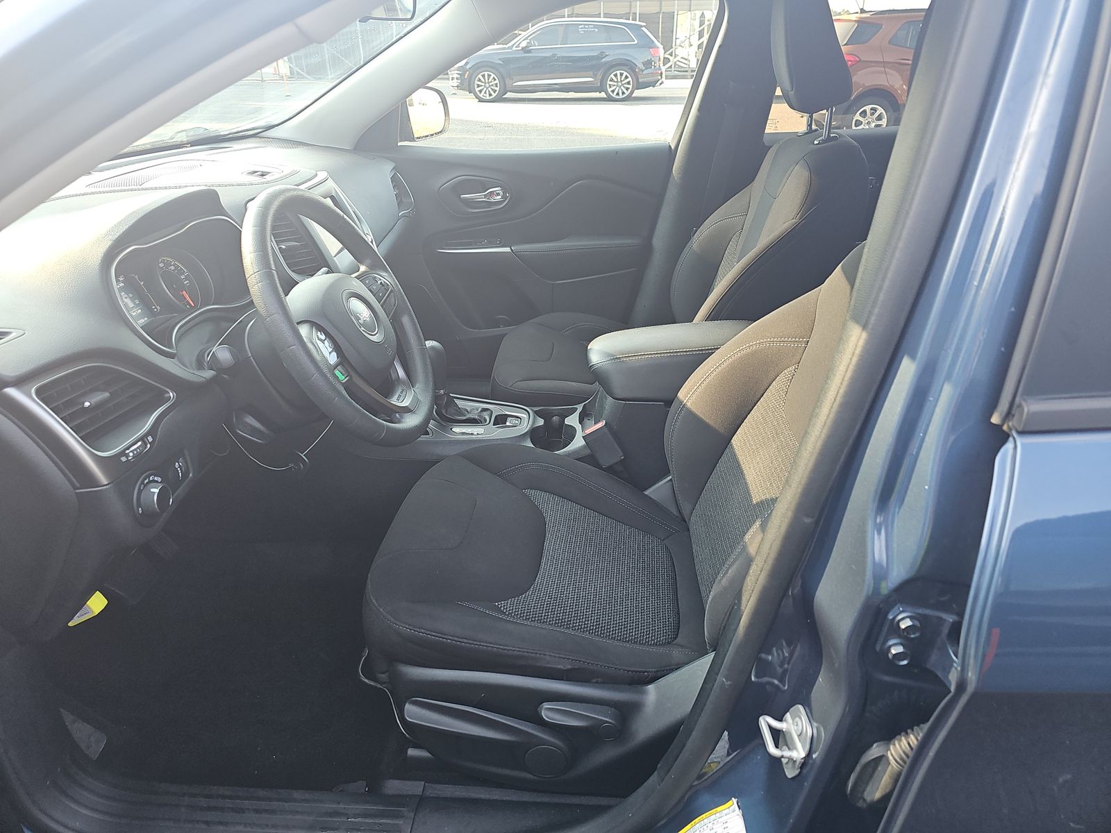 2020 Jeep Cherokee Latitude FWD