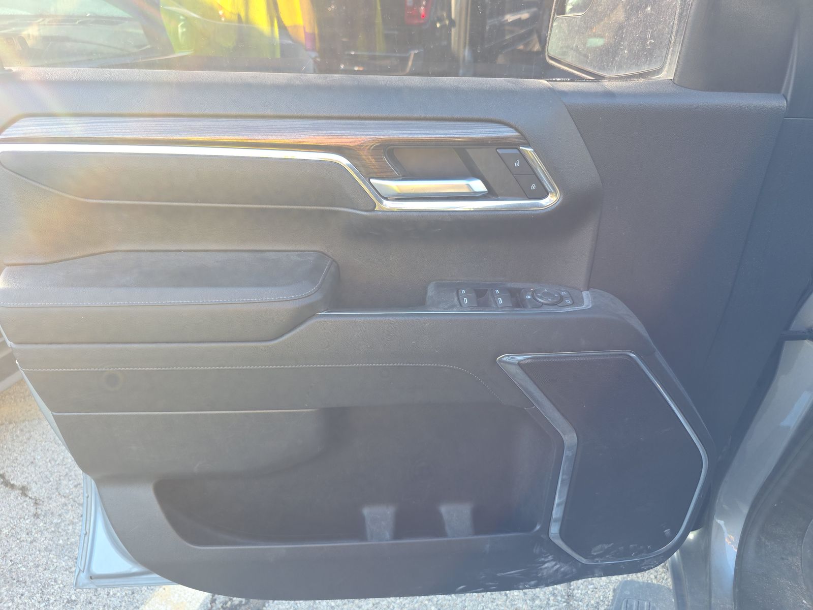 2023 Chevrolet Silverado 1500 LT AWD