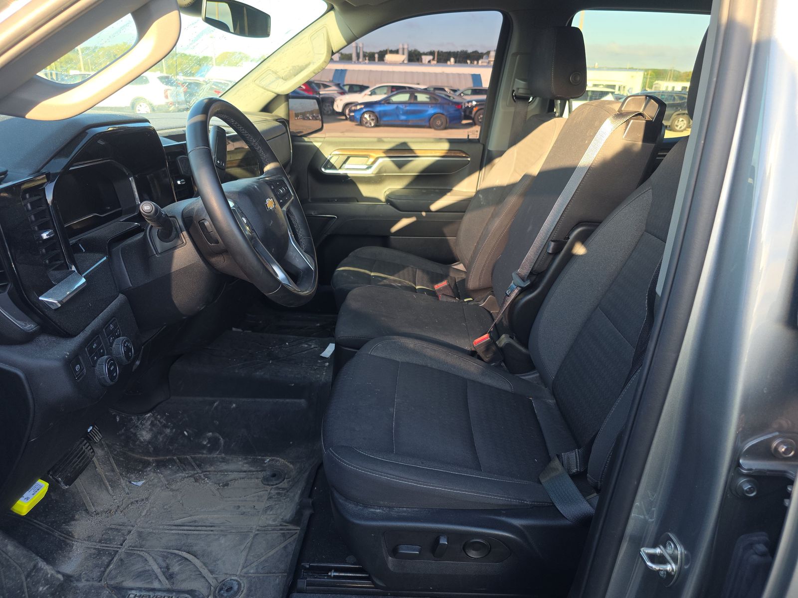 2023 Chevrolet Silverado 1500 LT AWD