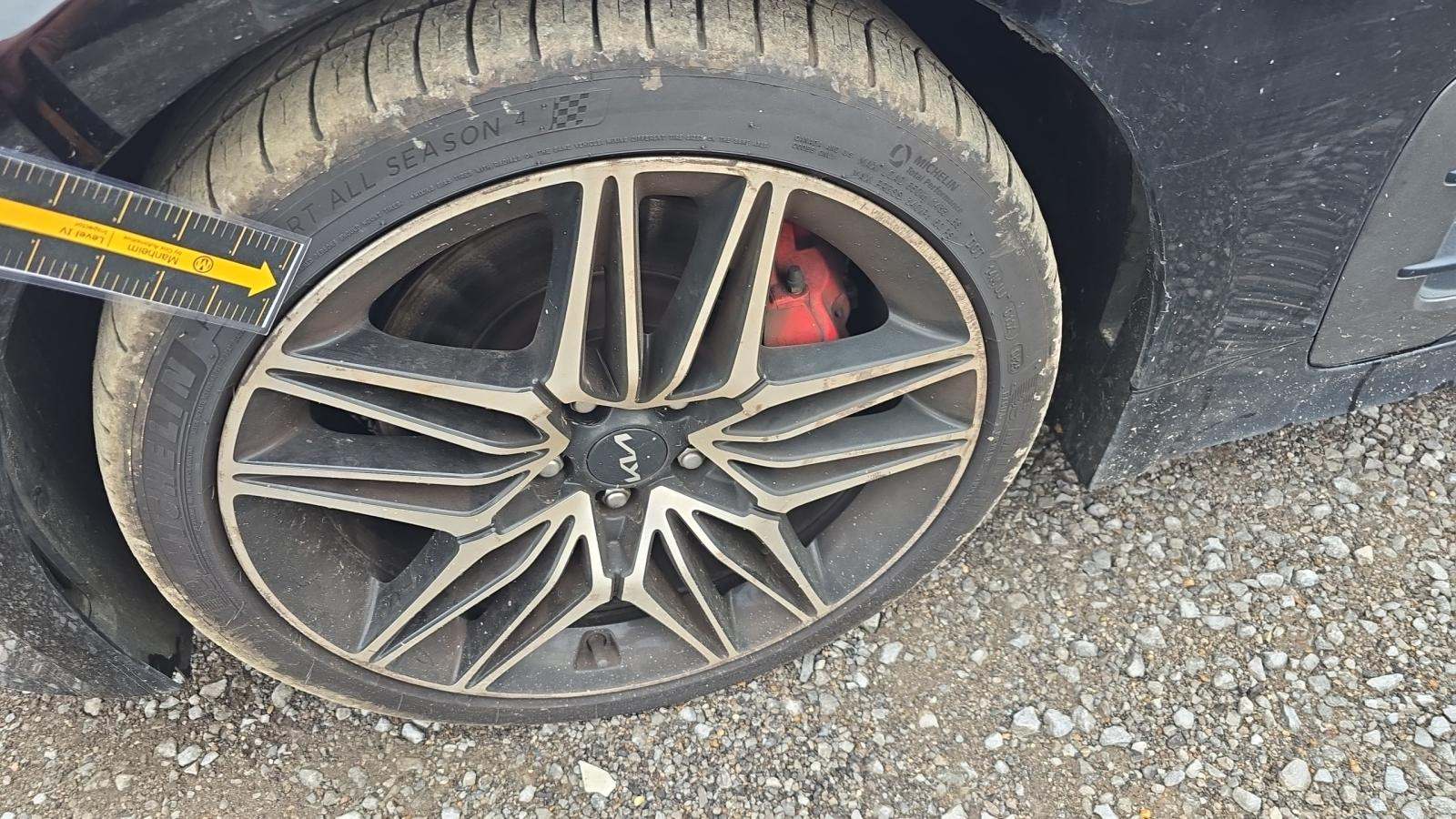 2022 Kia Stinger GT1 RWD