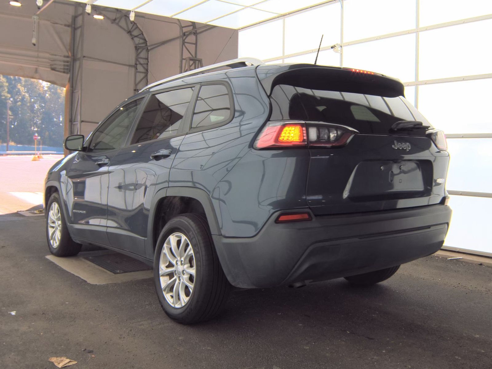 2020 Jeep Cherokee Latitude FWD