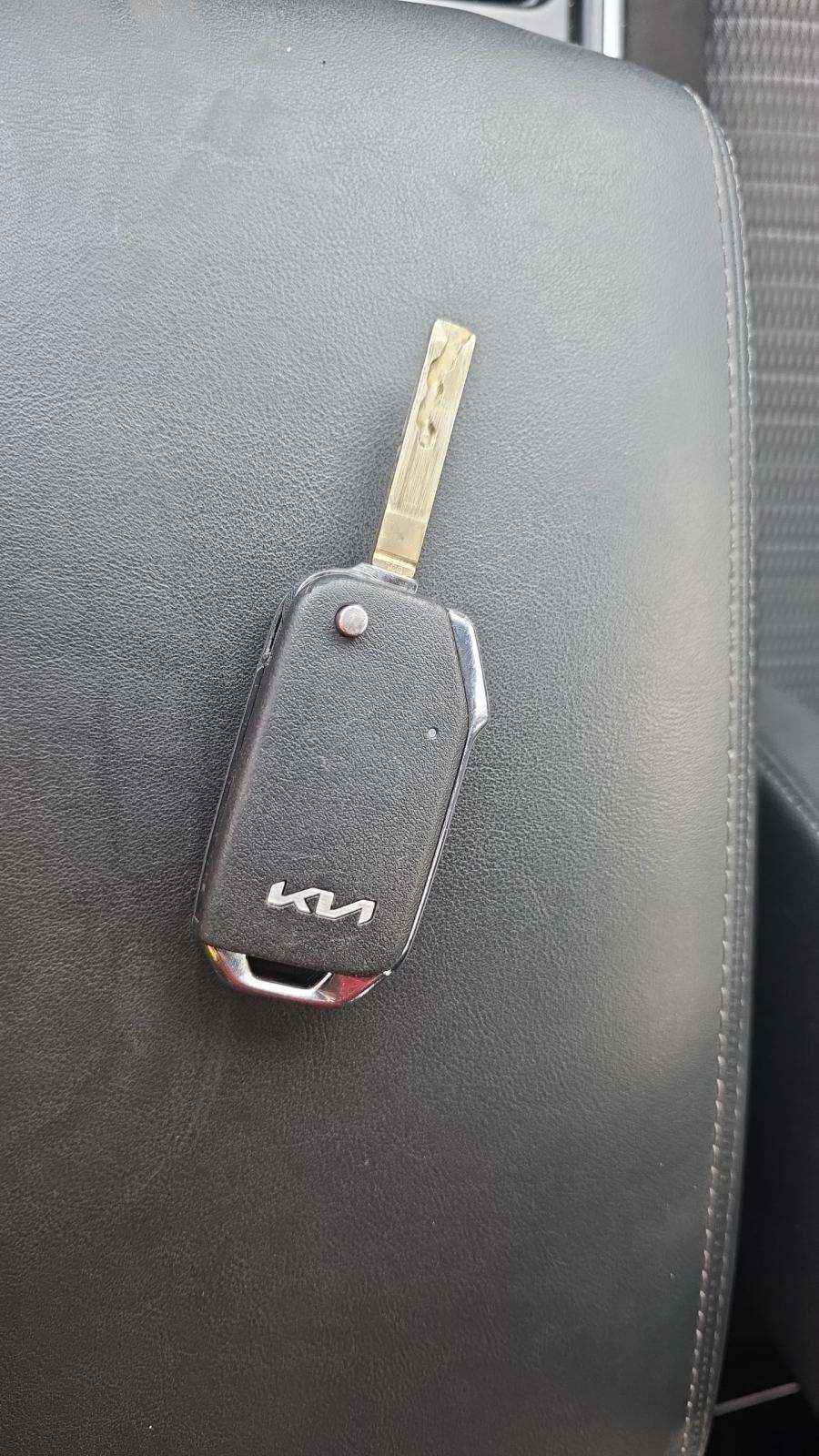 2023 Kia Sorento LX FWD