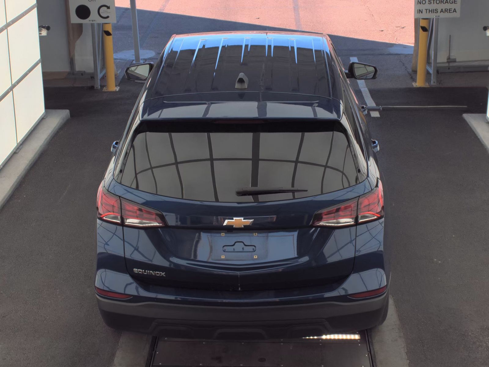2022 Chevrolet Equinox LS FWD