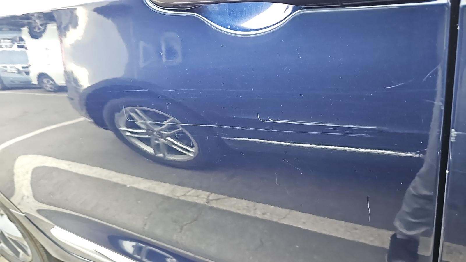 2017 Chrysler Pacifica Limited FWD