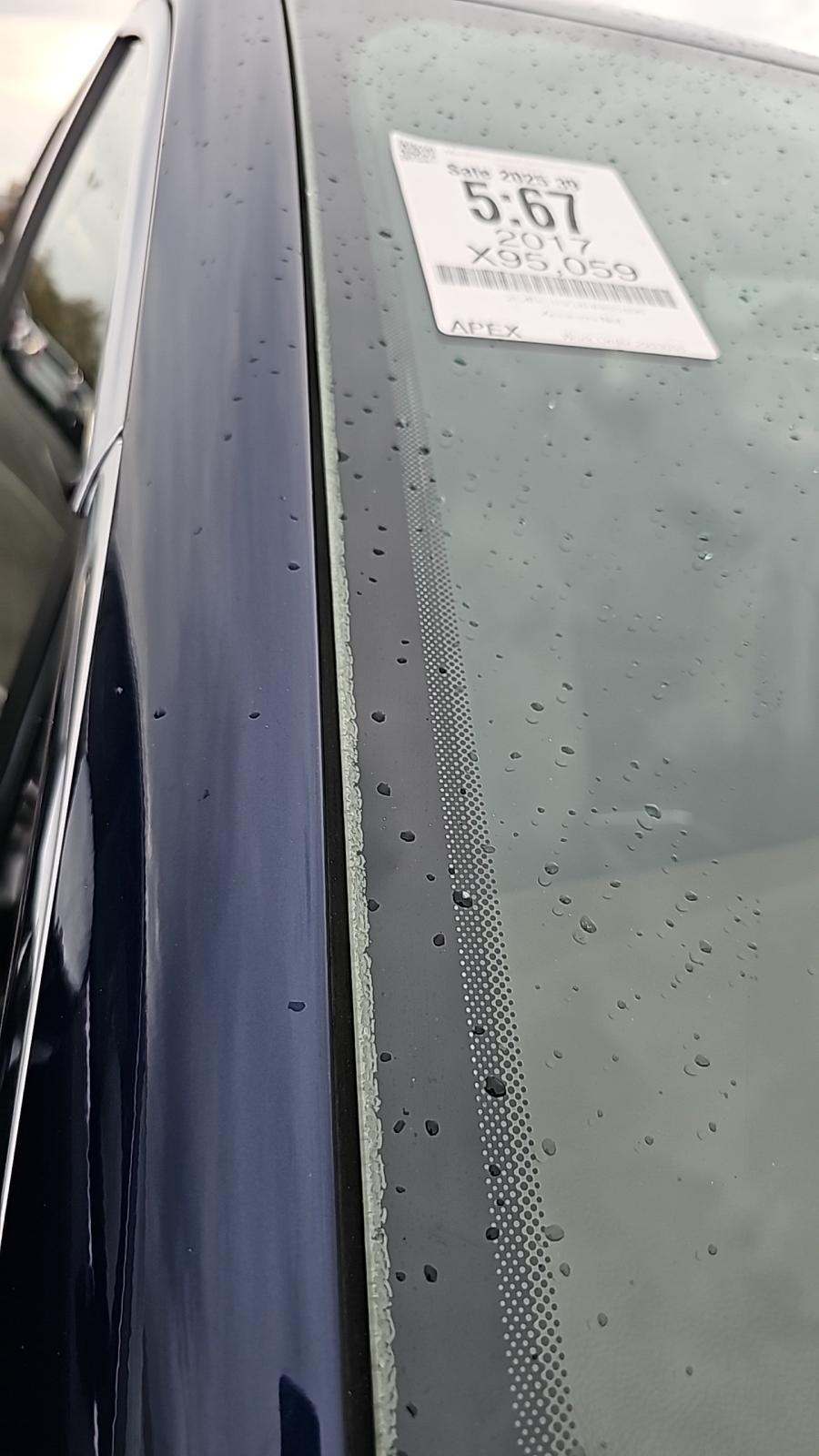 2017 Chrysler Pacifica Limited FWD