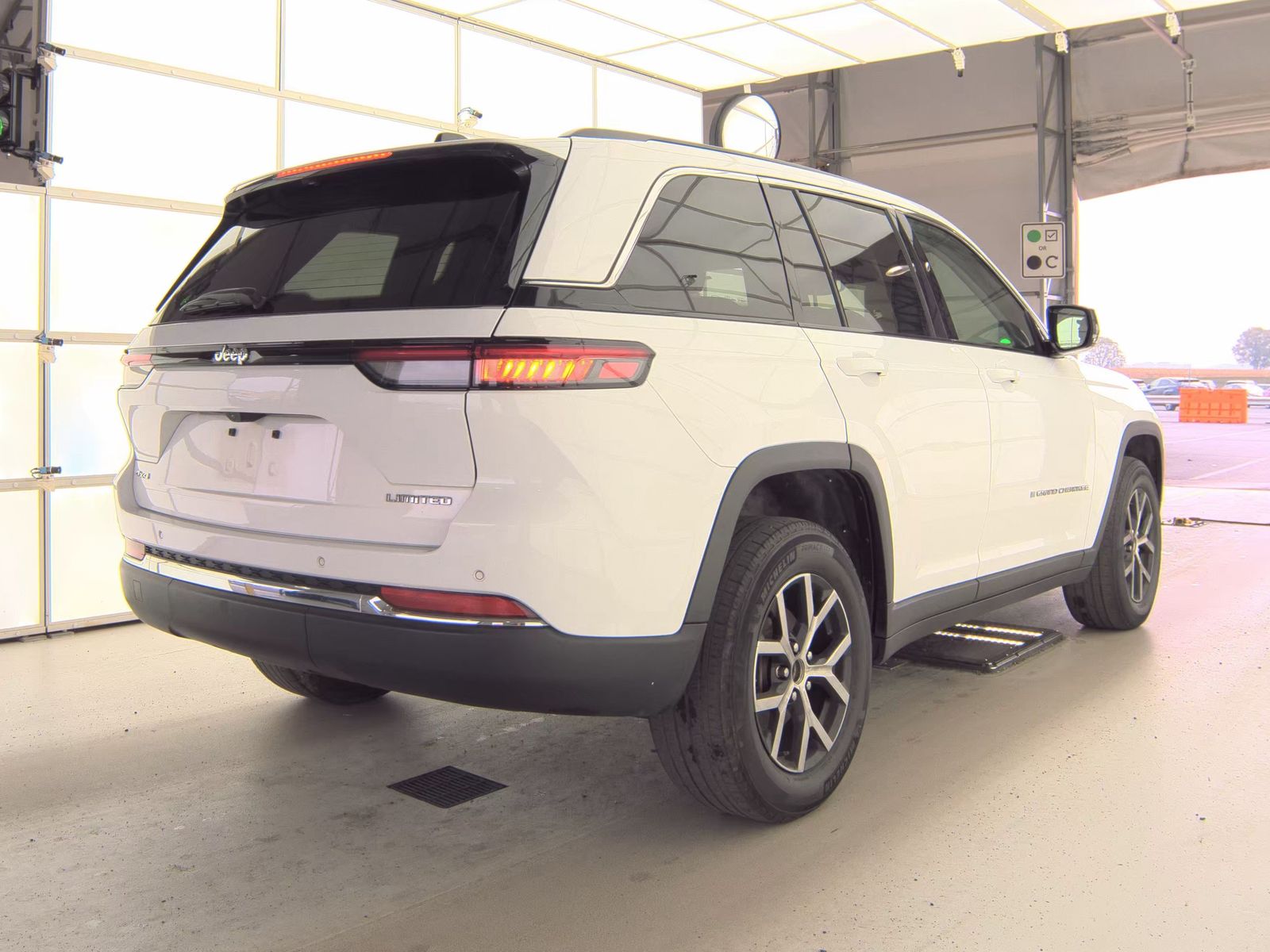 2023 Jeep Grand Cherokee Limited AWD