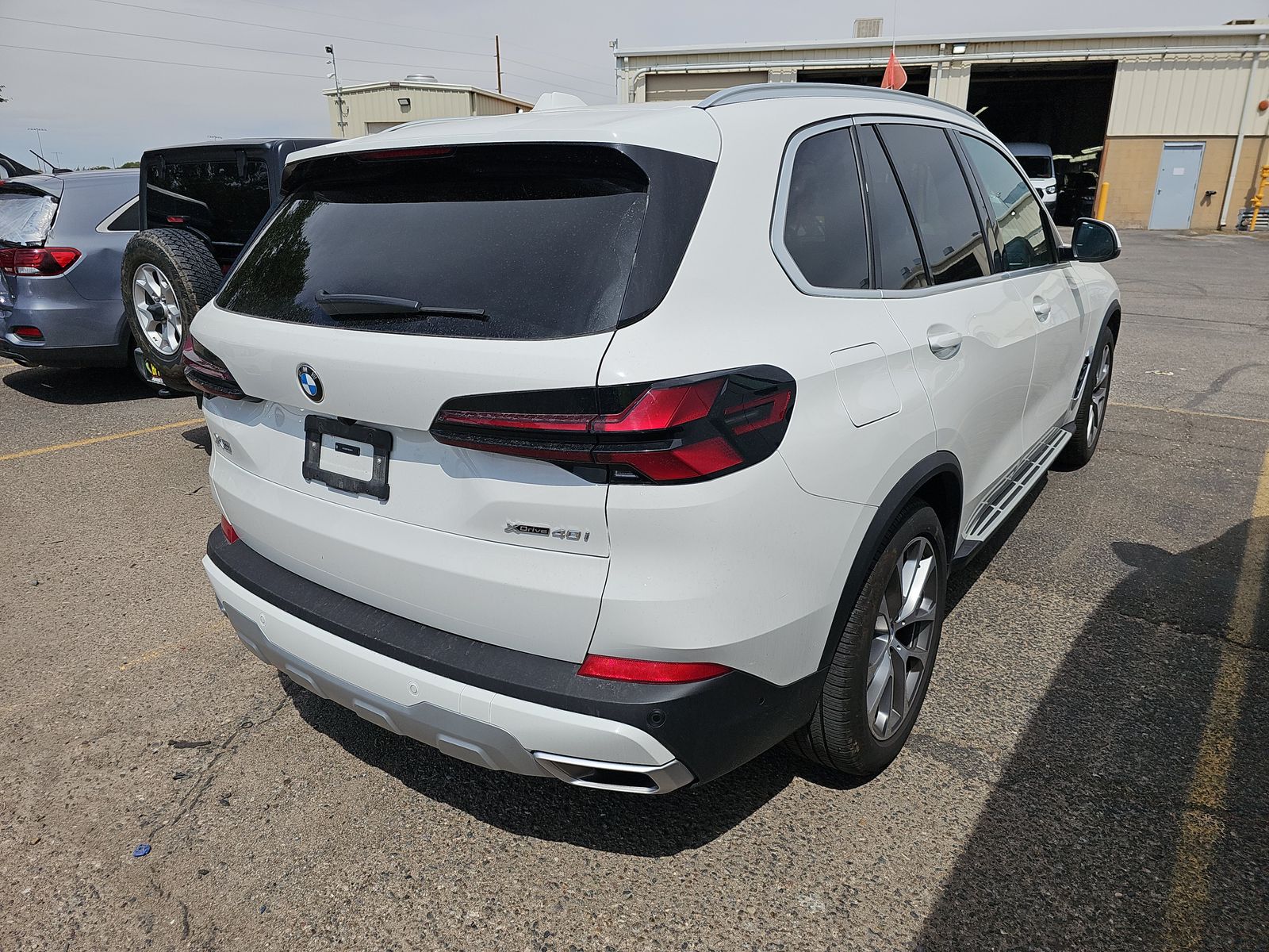 2025 BMW X5 xDrive40i AWD