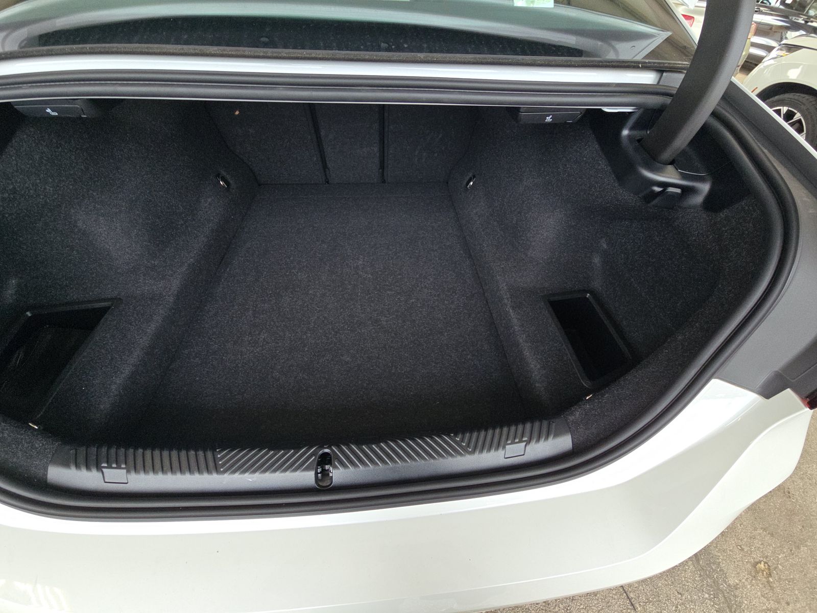 2025 BMW 5 Series 530i xDrive AWD