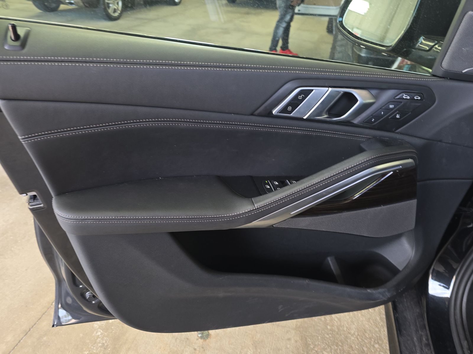 2025 BMW X6 xDrive40i AWD