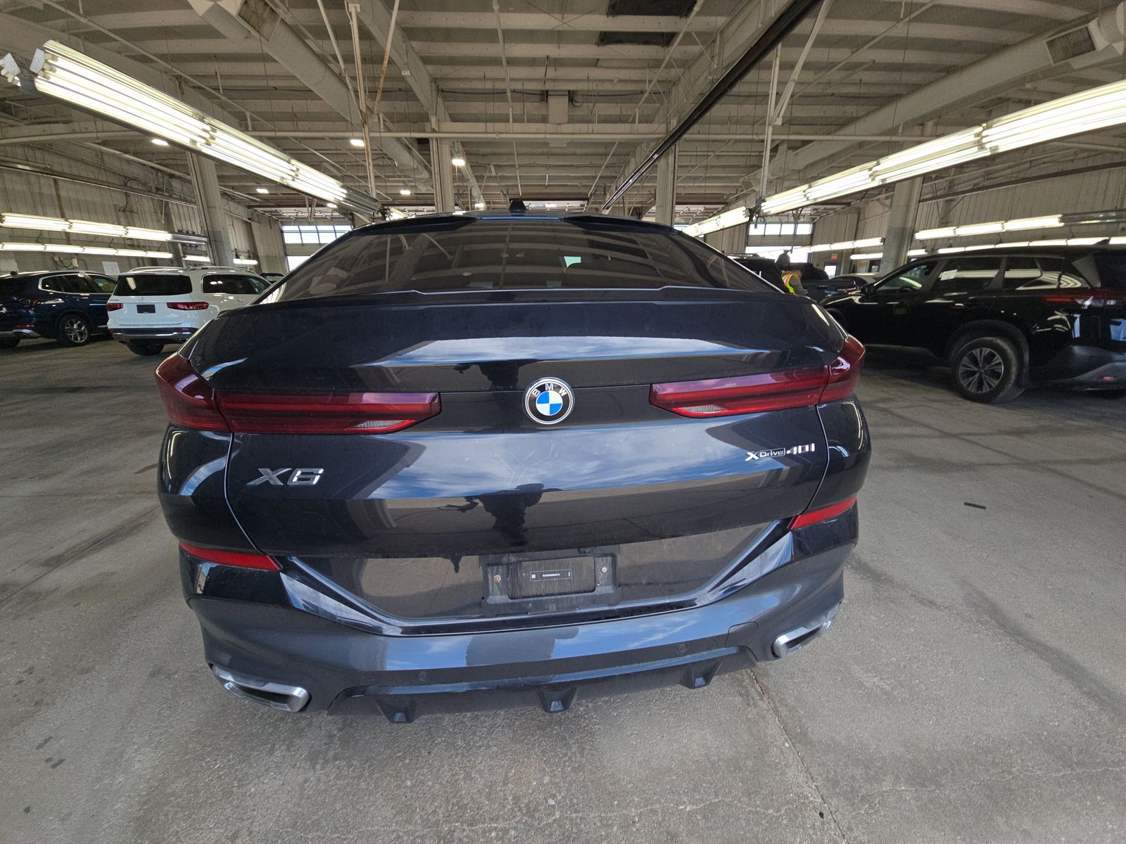 2025 BMW X6 xDrive40i AWD