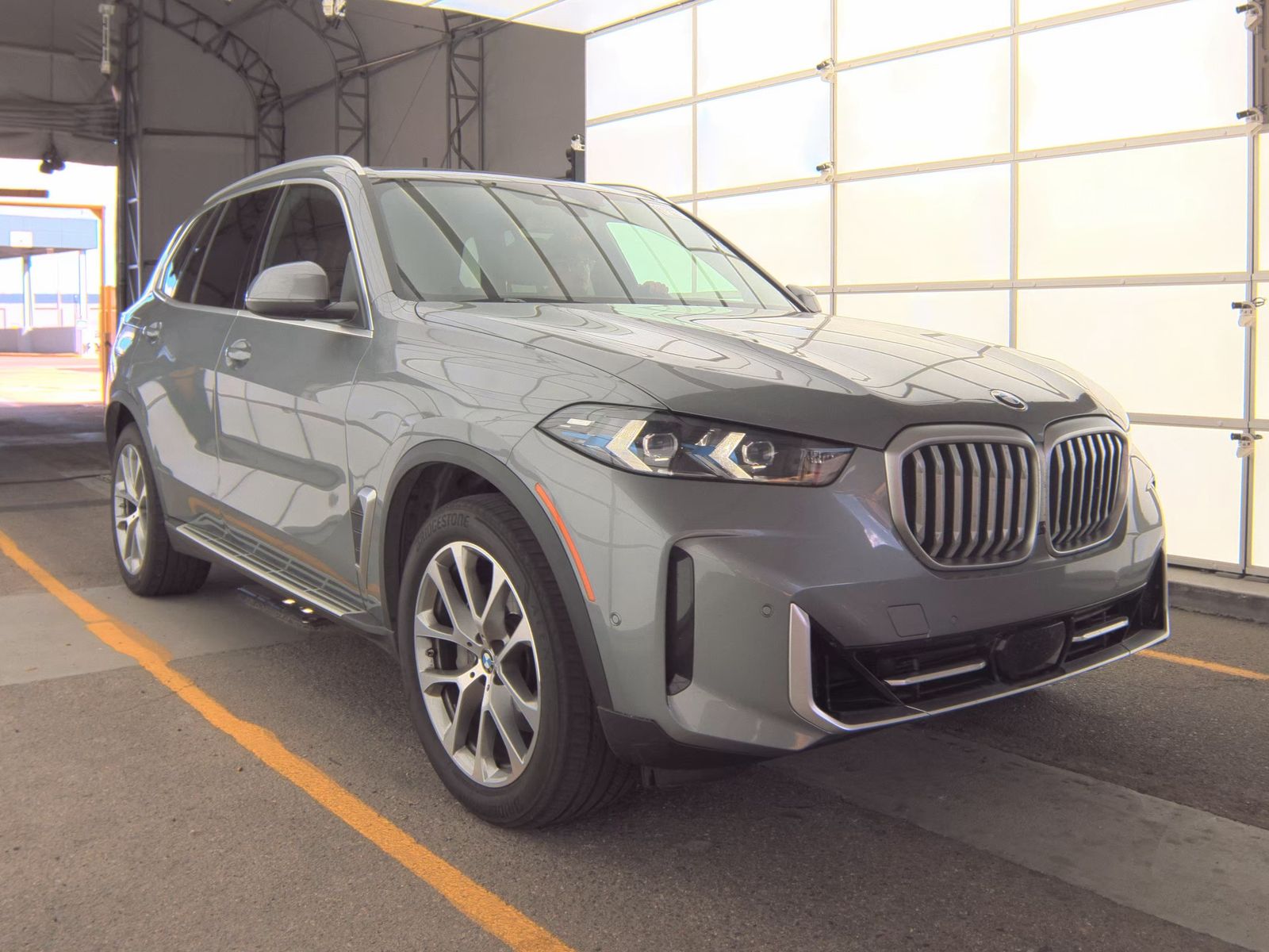 2025 BMW X5 xDrive40i AWD