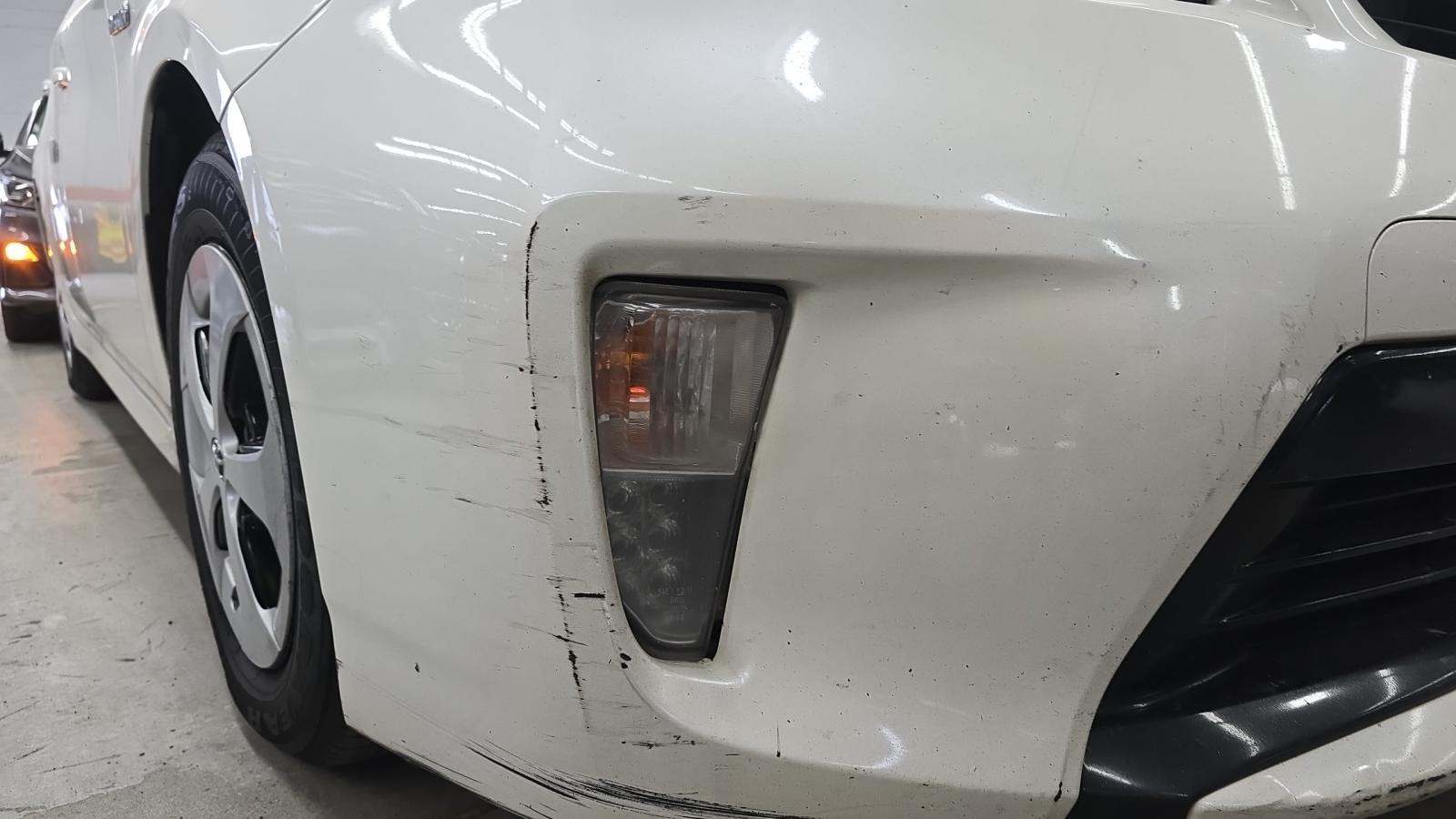 2015 Toyota Prius Four FWD