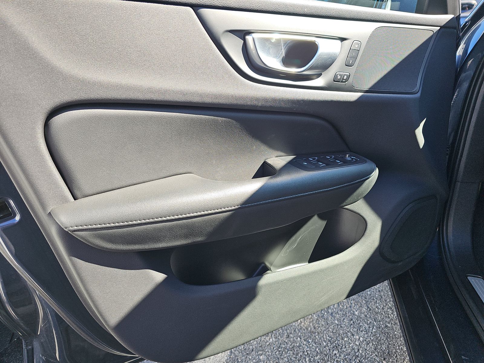 2024 Volvo S60 B5 Core AWD