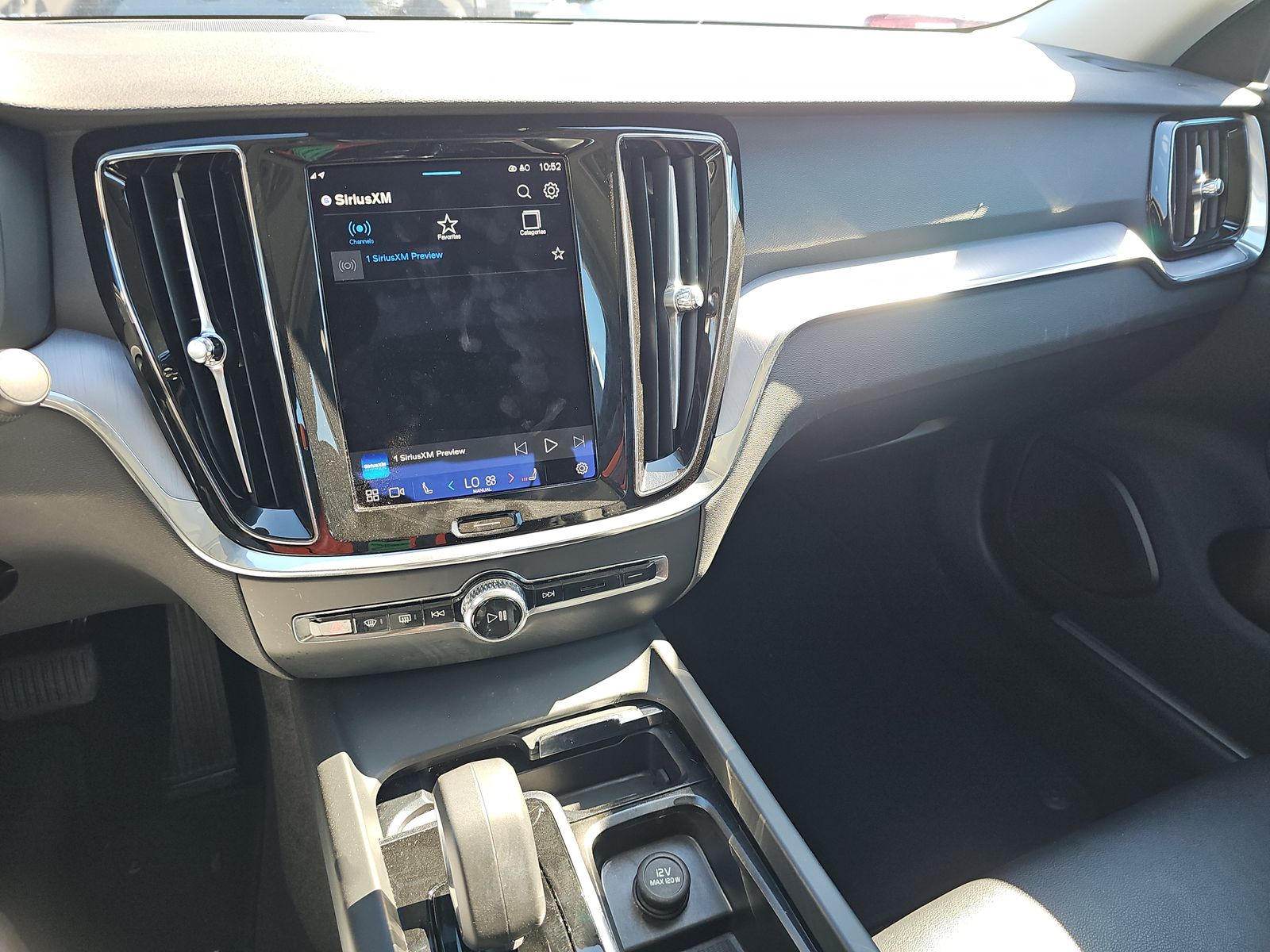 2024 Volvo S60 B5 Core AWD