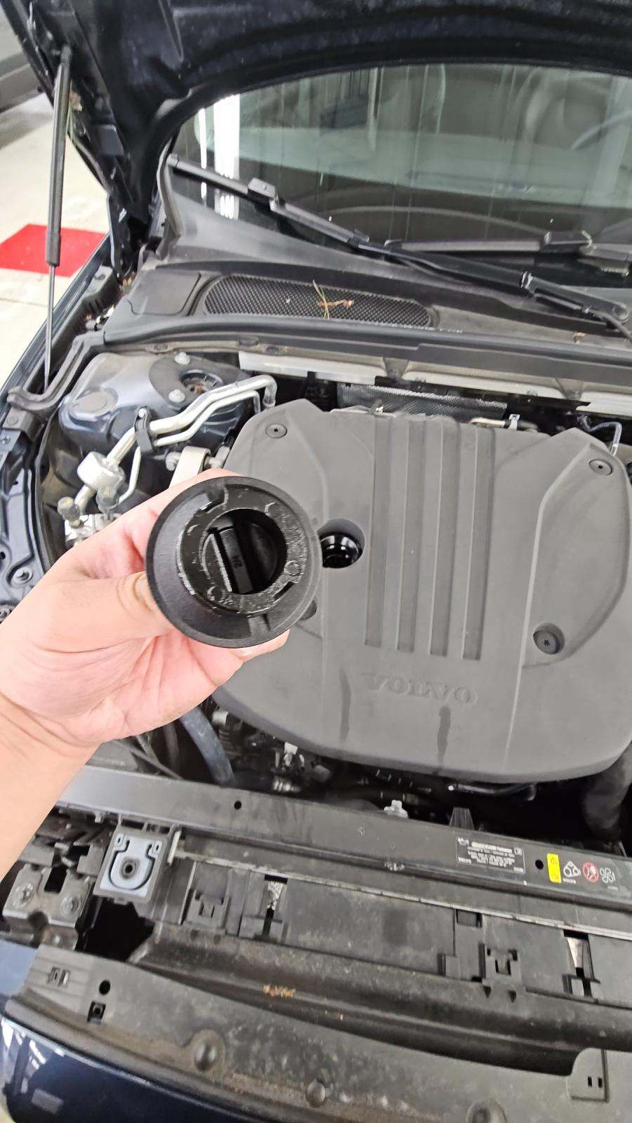 2024 Volvo S60 B5 Core AWD