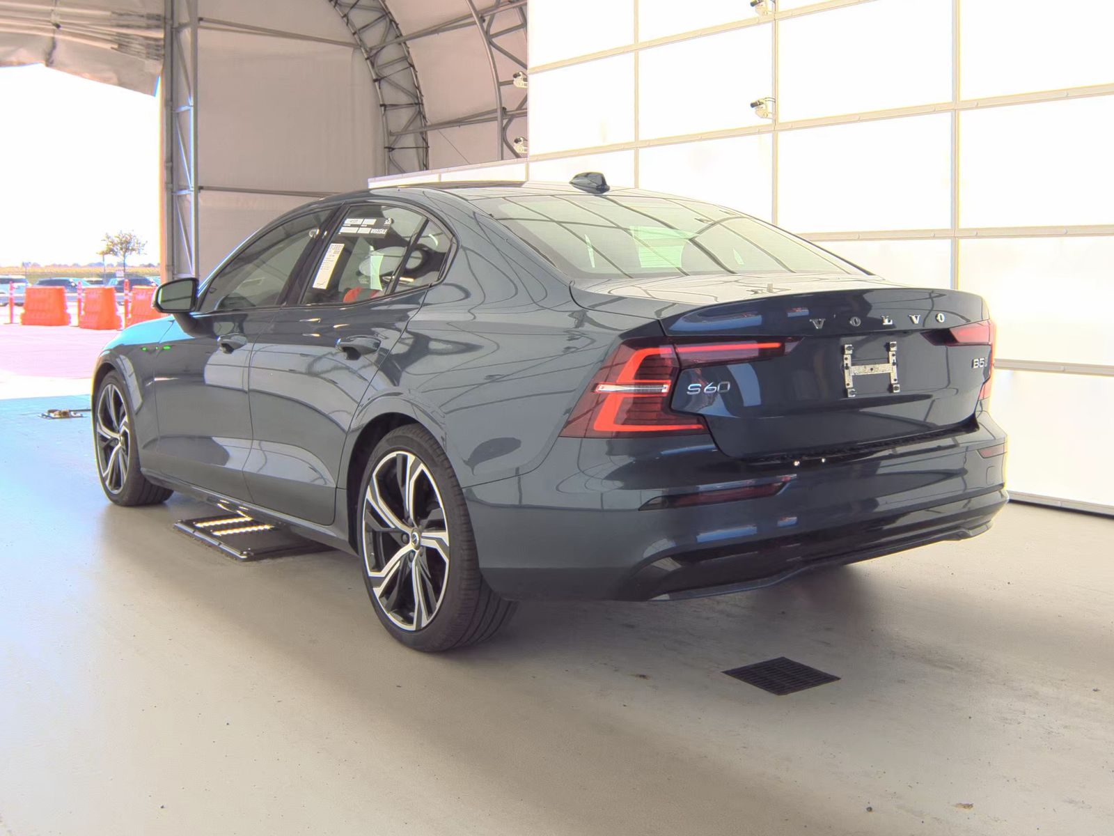 2024 Volvo S60 B5 Core AWD