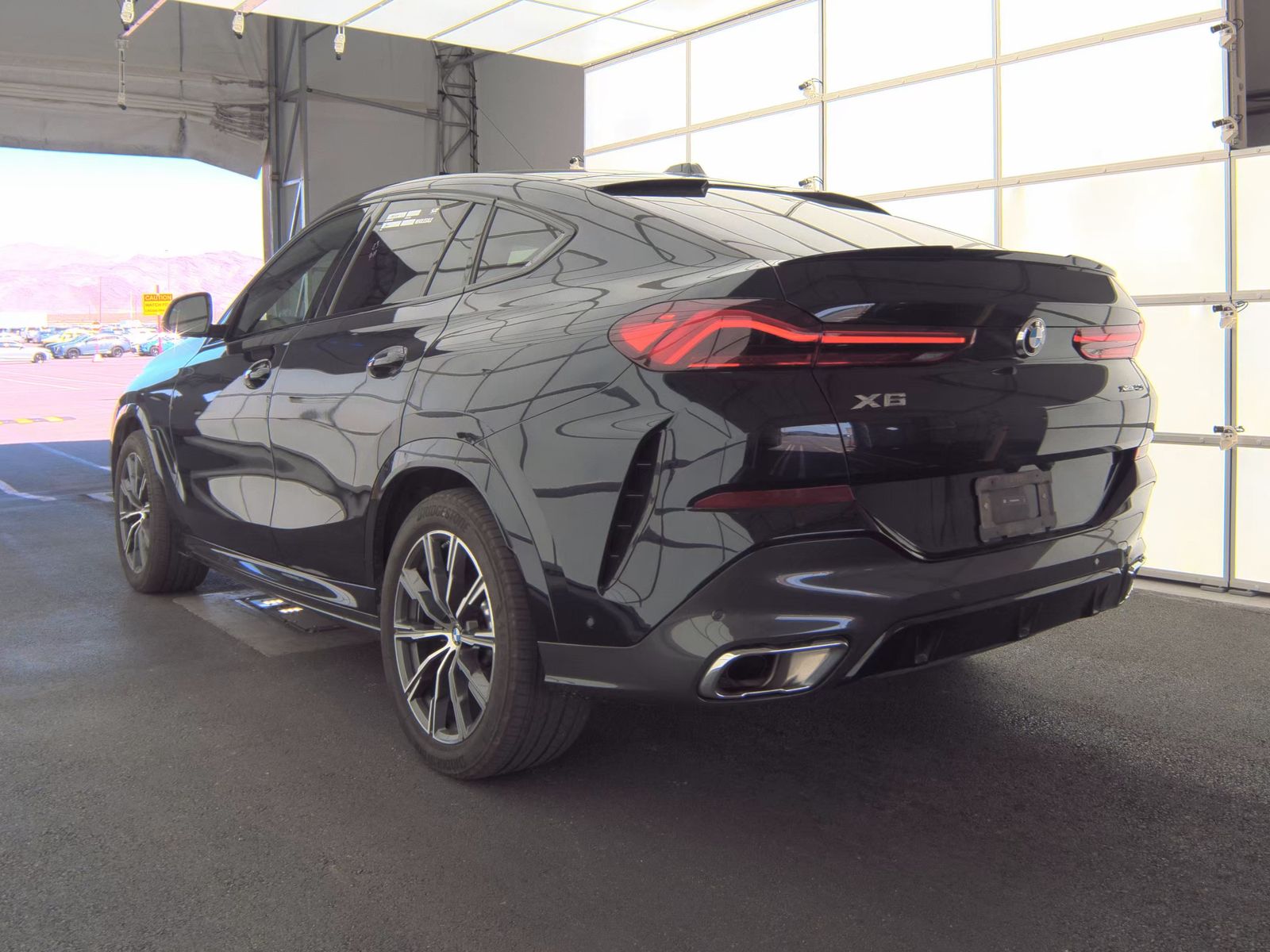 2025 BMW X6 xDrive40i AWD