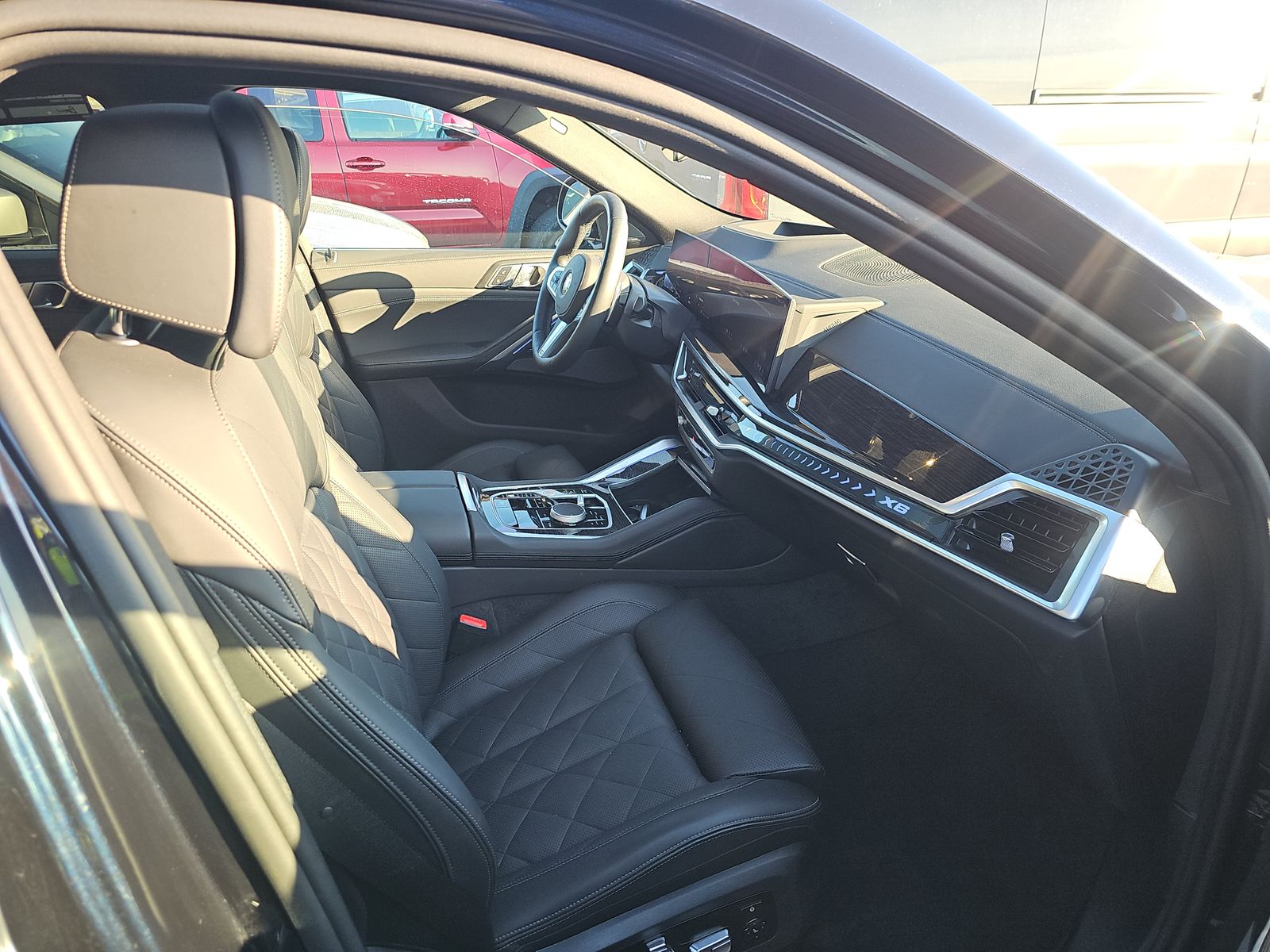 2025 BMW X6 xDrive40i AWD