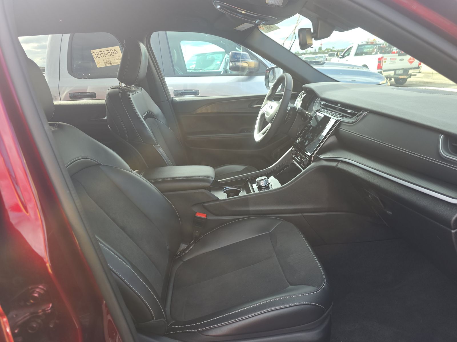 2024 Jeep Grand Cherokee Altitude RWD