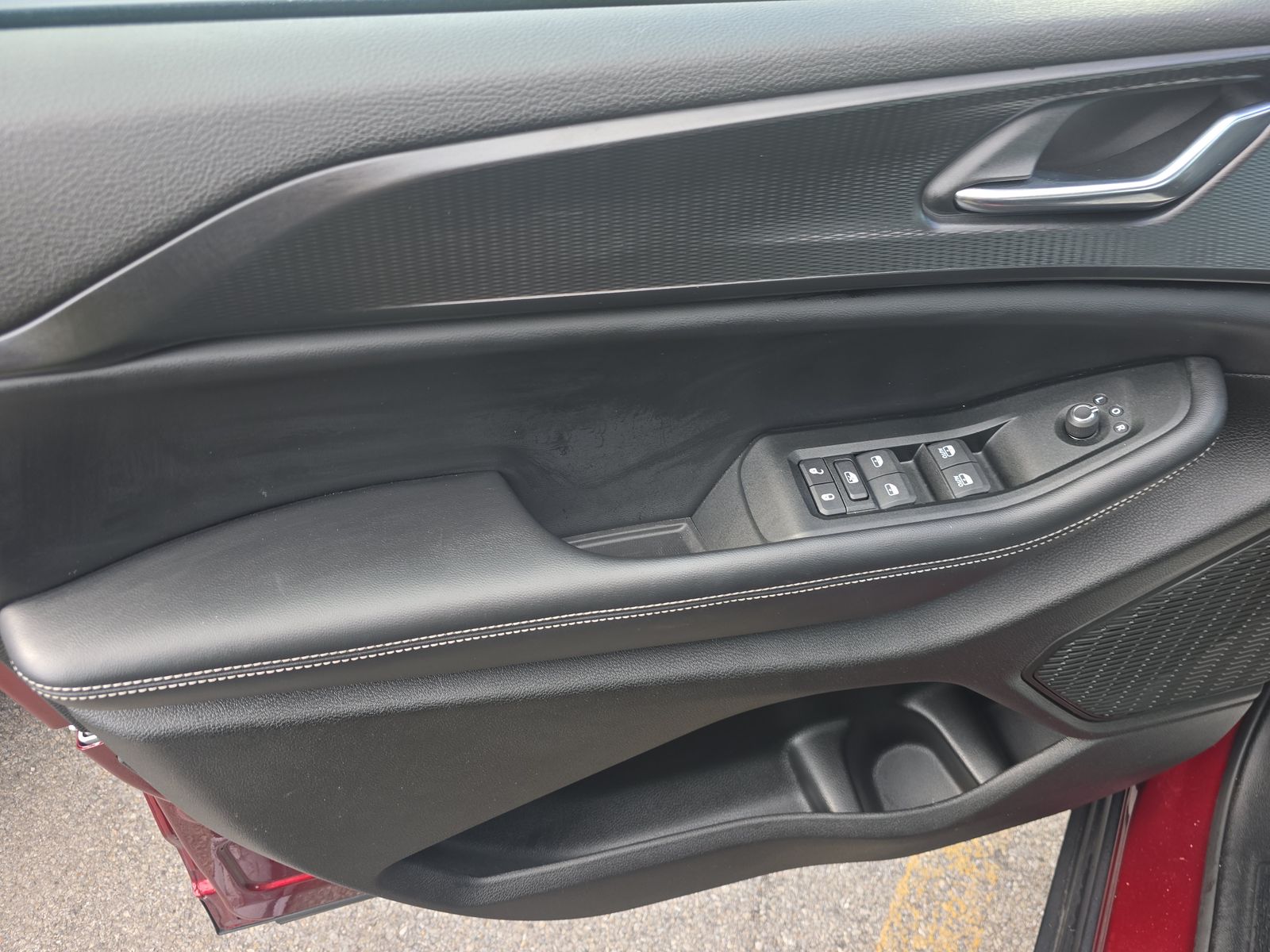 2024 Jeep Grand Cherokee Altitude RWD