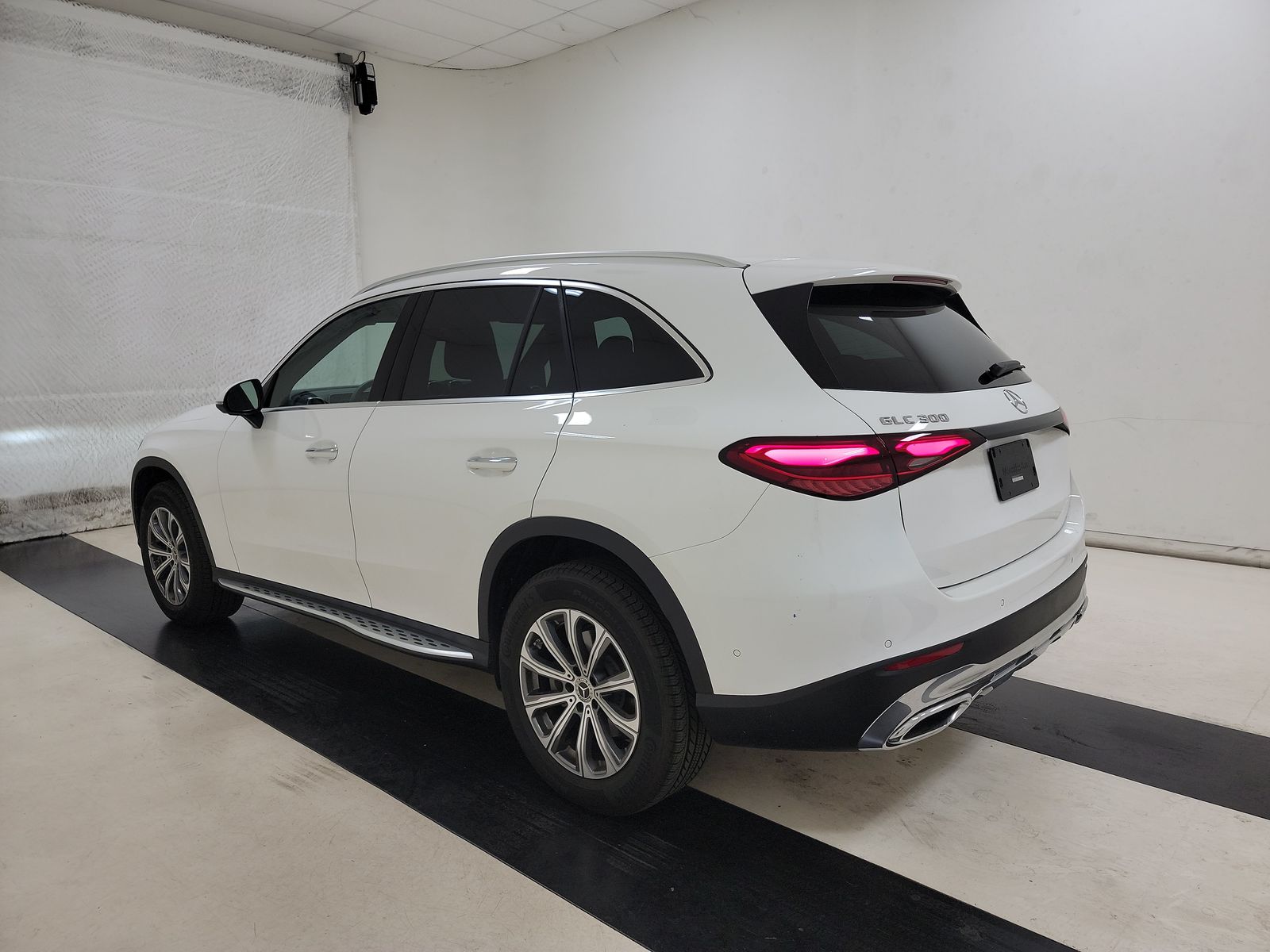 2024 Mercedes-Benz GLC GLC 300 RWD