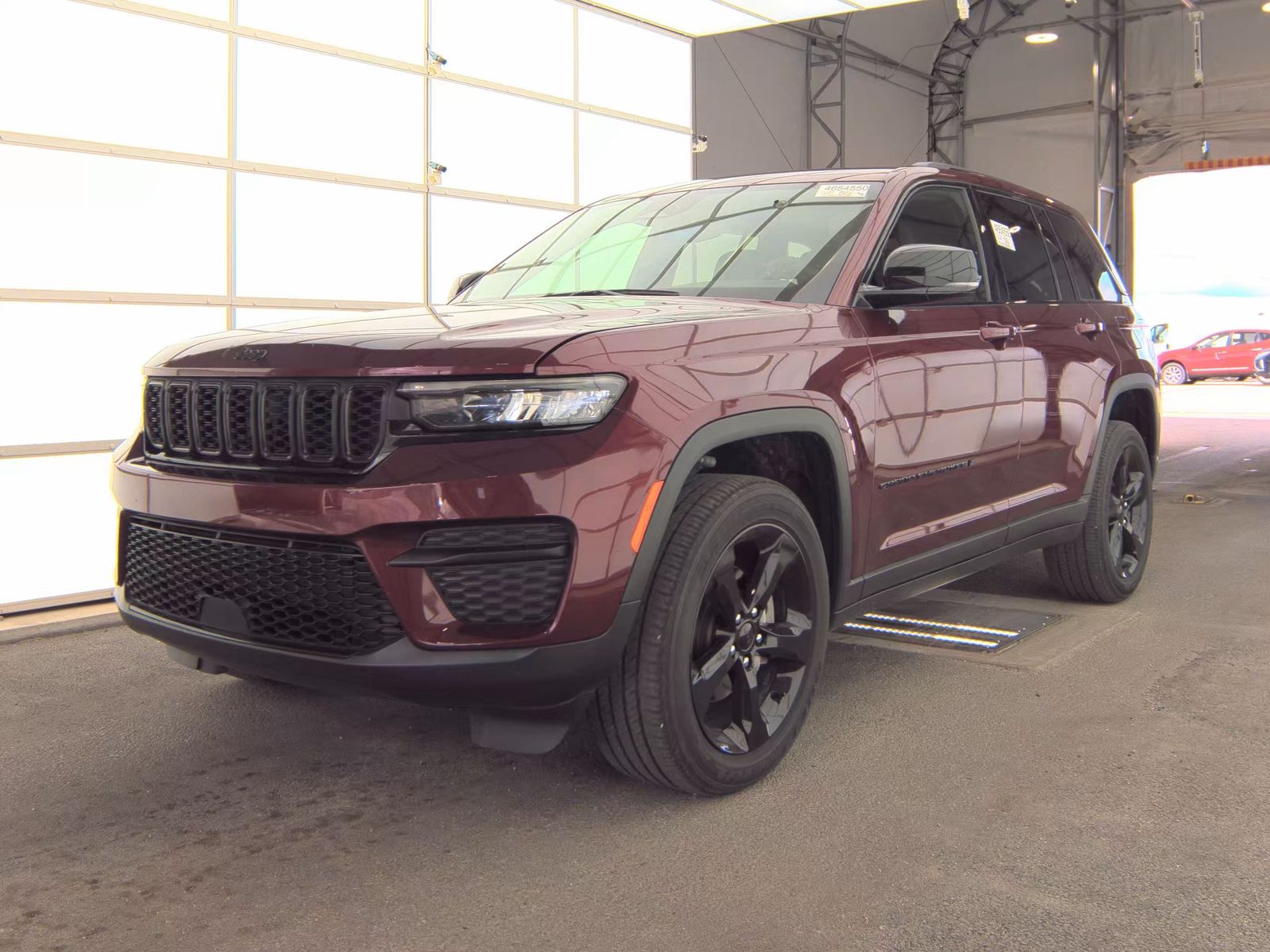 2024 Jeep Grand Cherokee Altitude RWD
