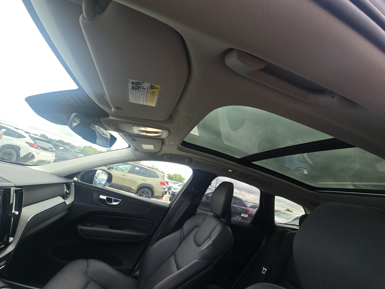 2025 Volvo XC60 B5 Plus AWD