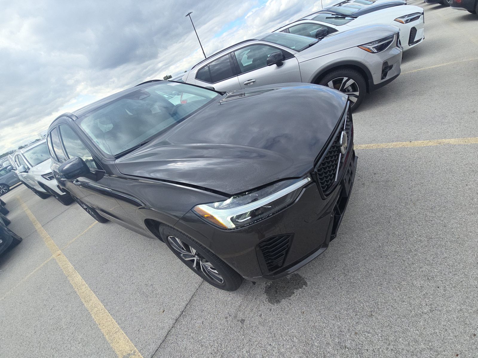 2025 Volvo XC60 B5 Plus AWD