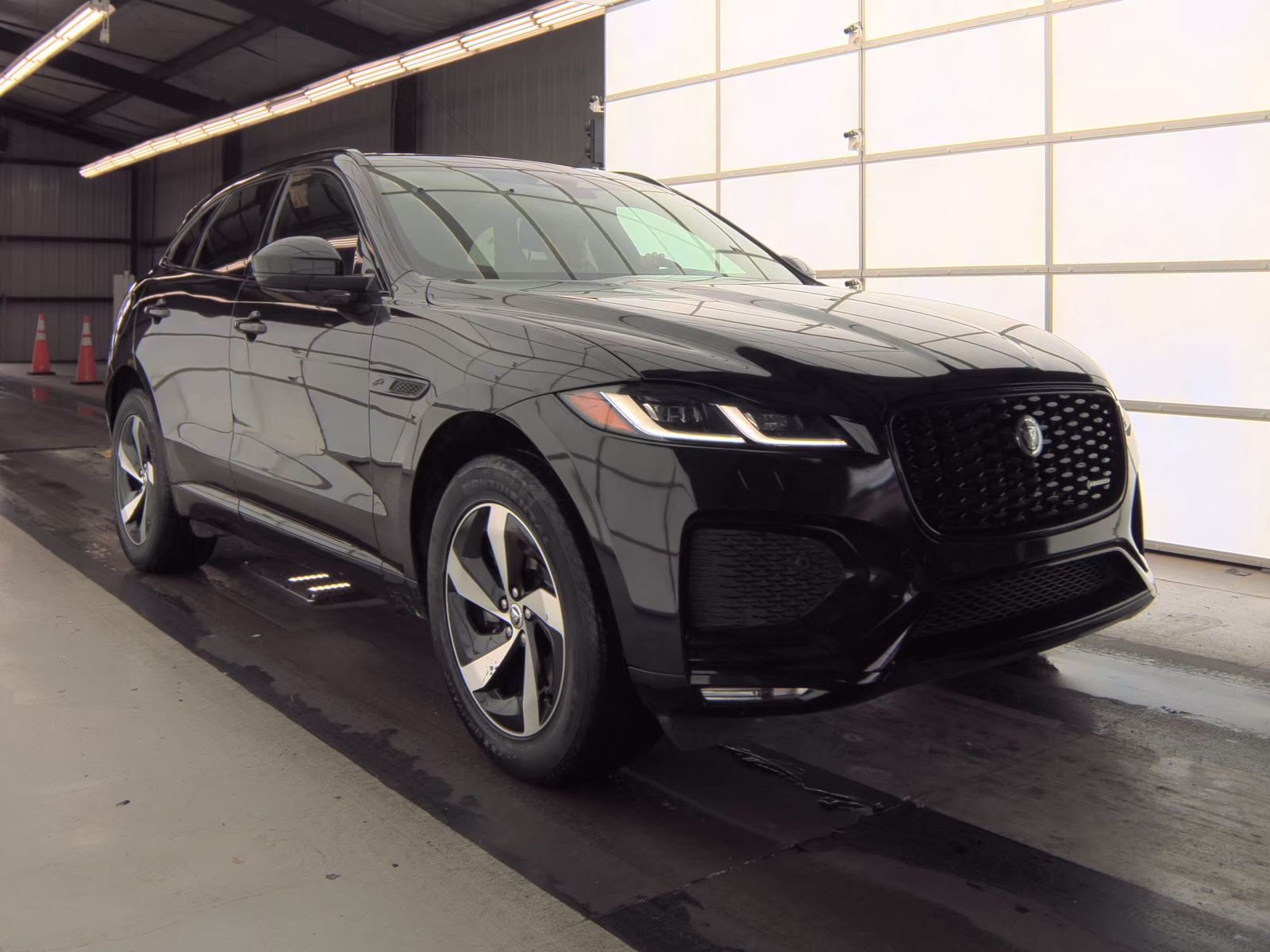 2024 Jaguar F-PACE P250 R-Dynamic S AWD