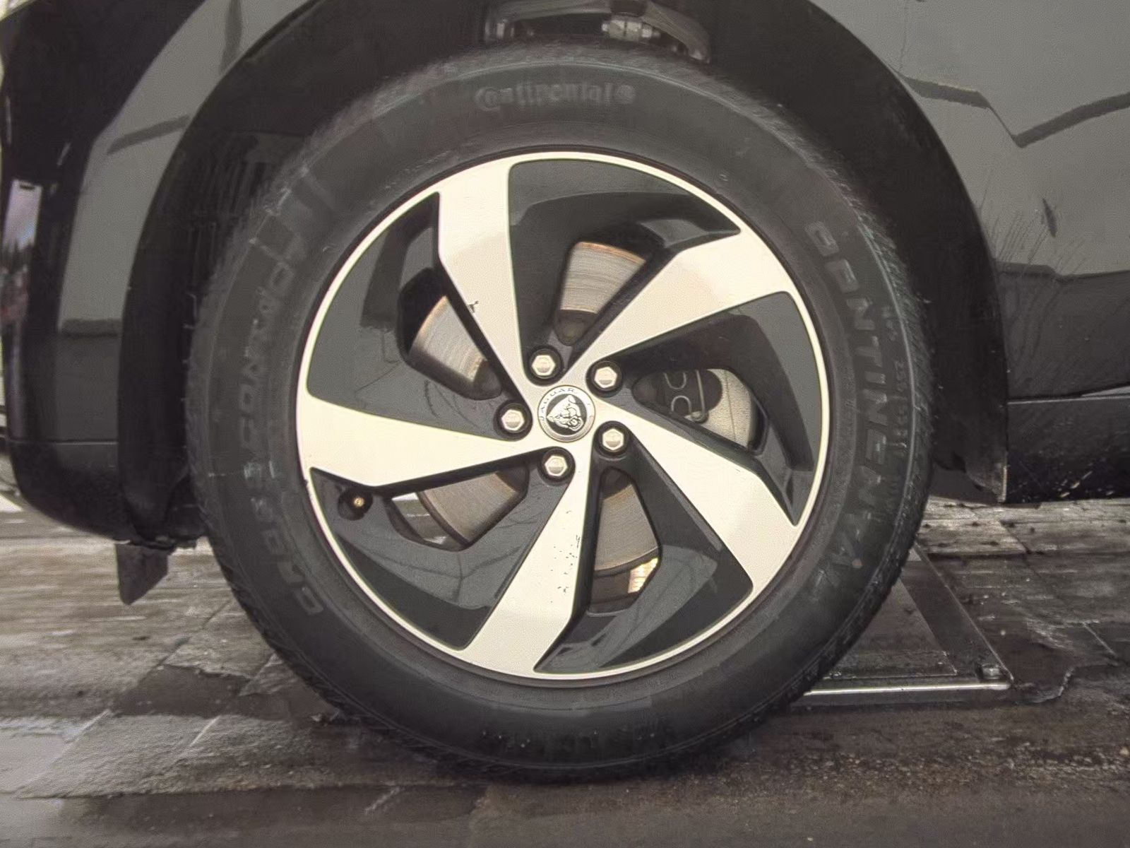 2024 Jaguar F-PACE P250 R-Dynamic S AWD