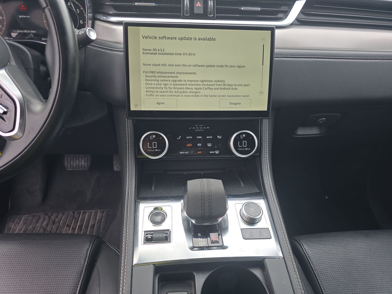 2024 Jaguar F-PACE P250 R-Dynamic S AWD