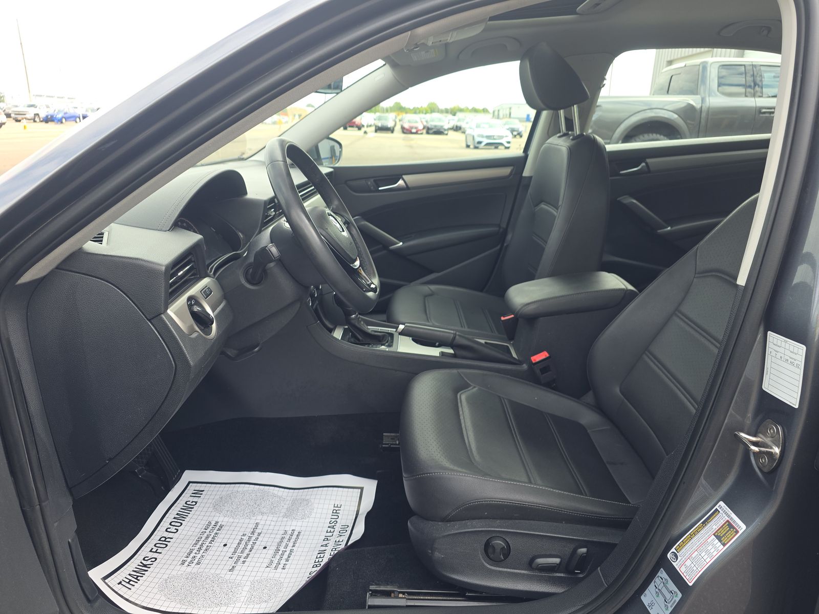 2021 Volkswagen Passat 2.0T SE FWD