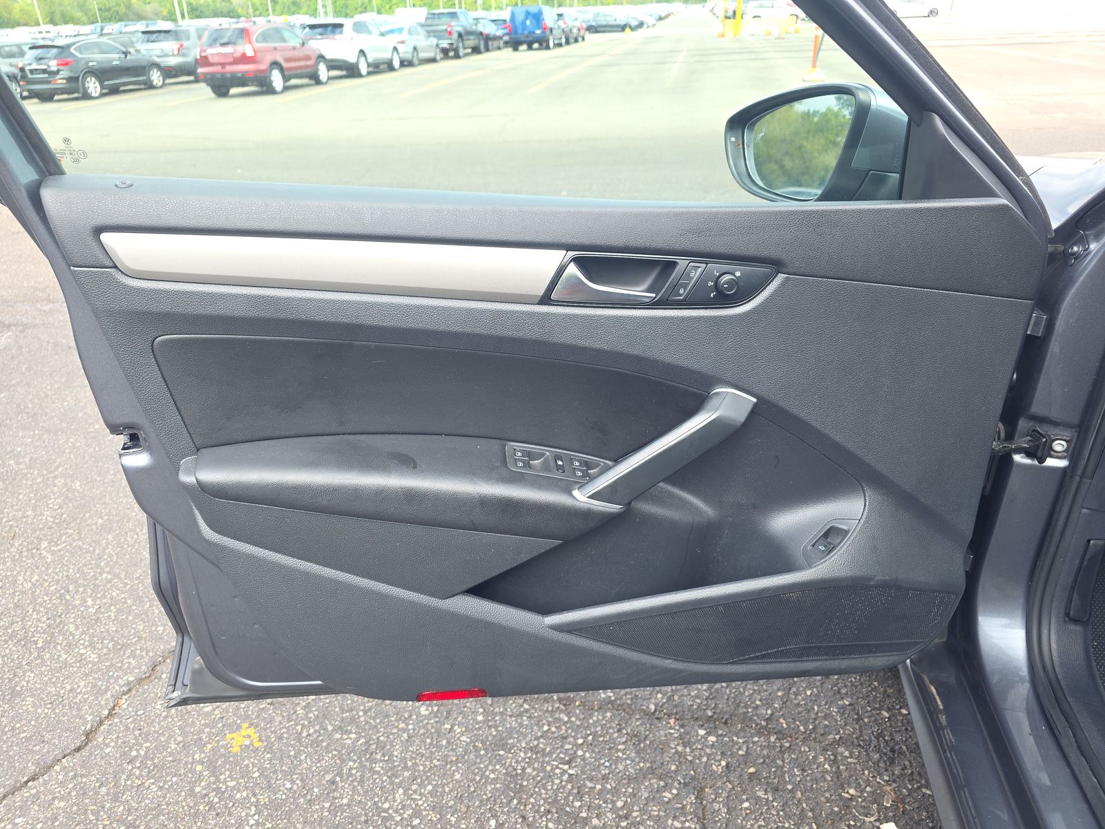 2021 Volkswagen Passat 2.0T SE FWD