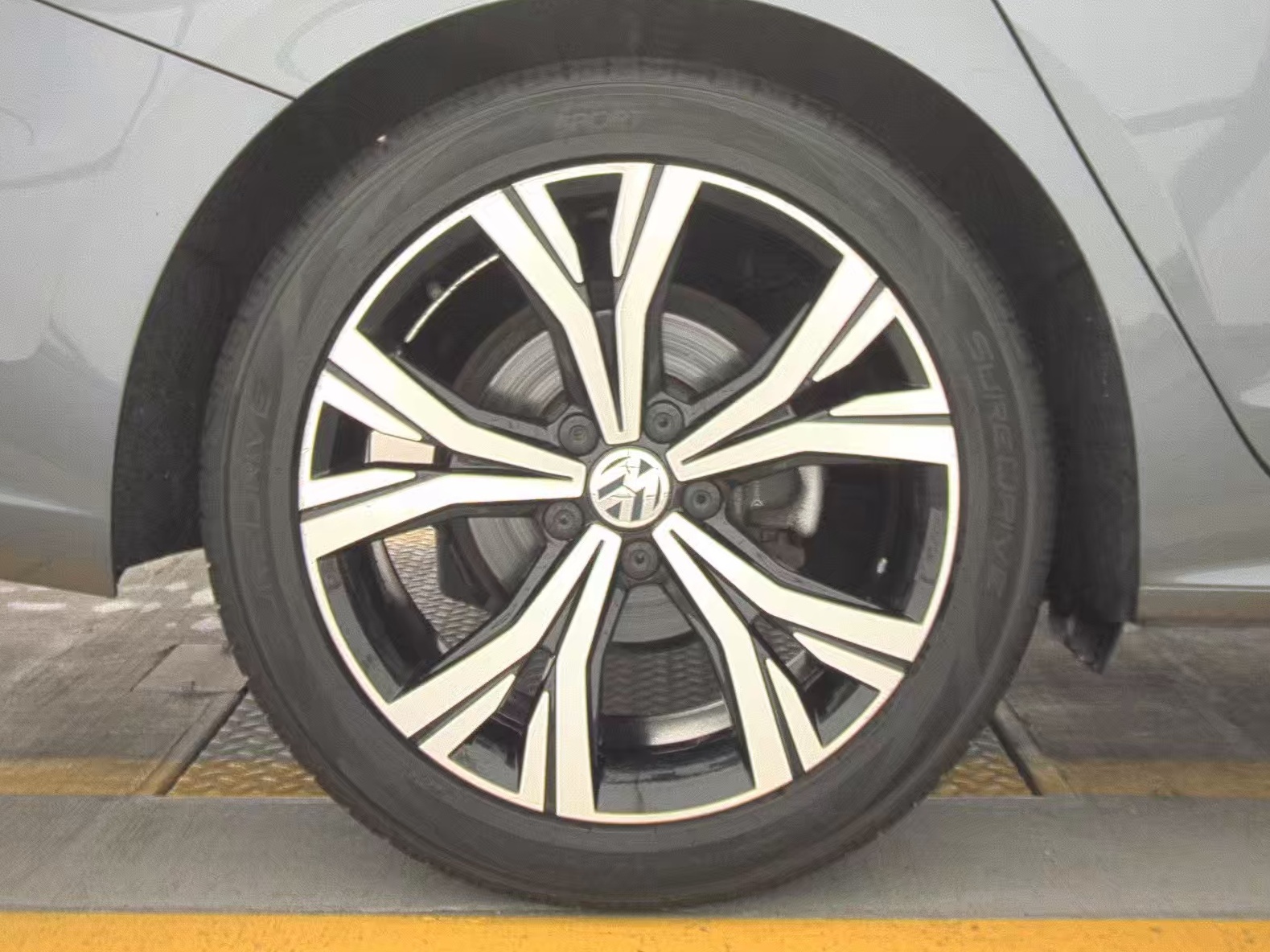 2021 Volkswagen Passat 2.0T SE FWD