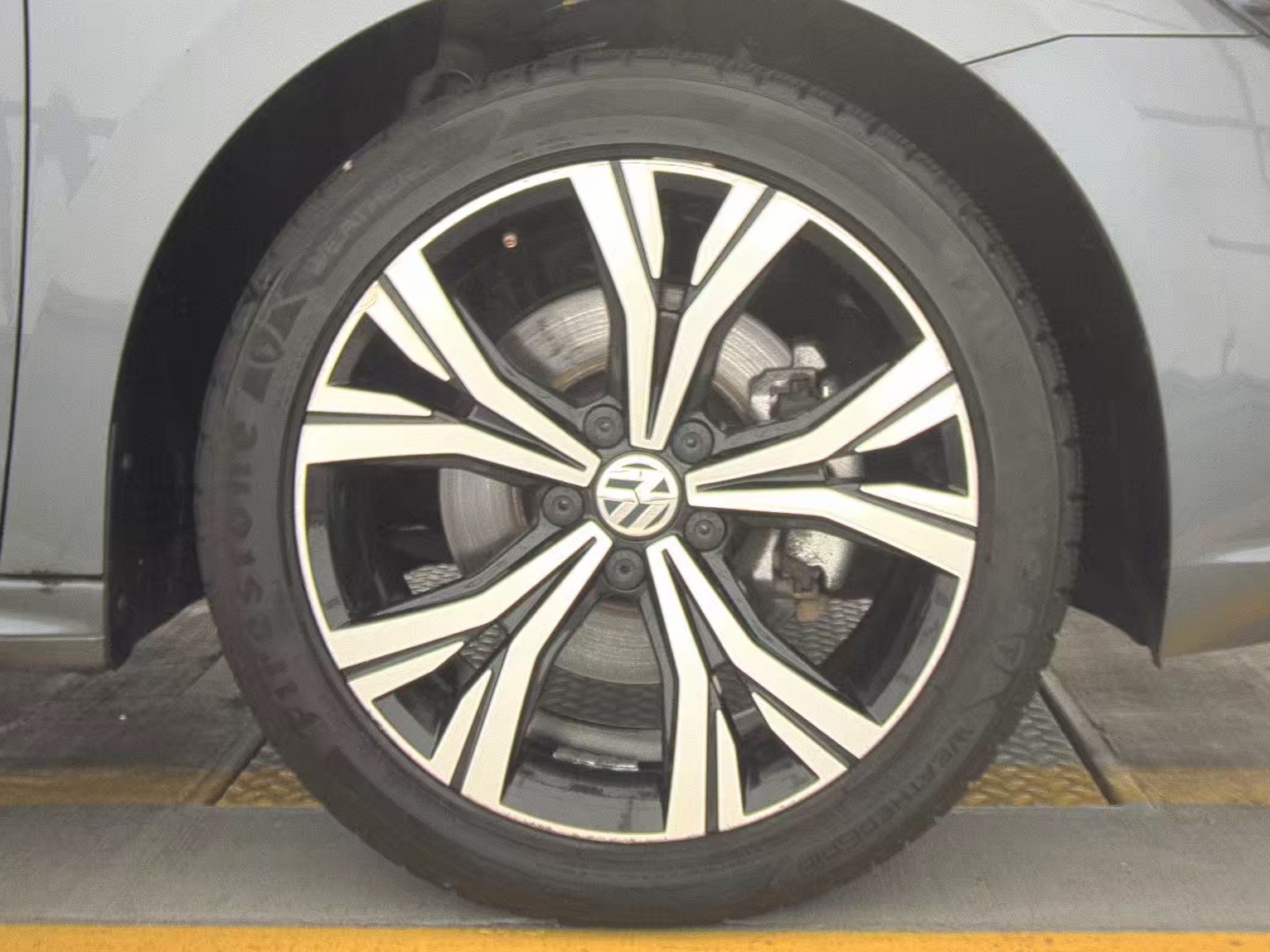 2021 Volkswagen Passat 2.0T SE FWD