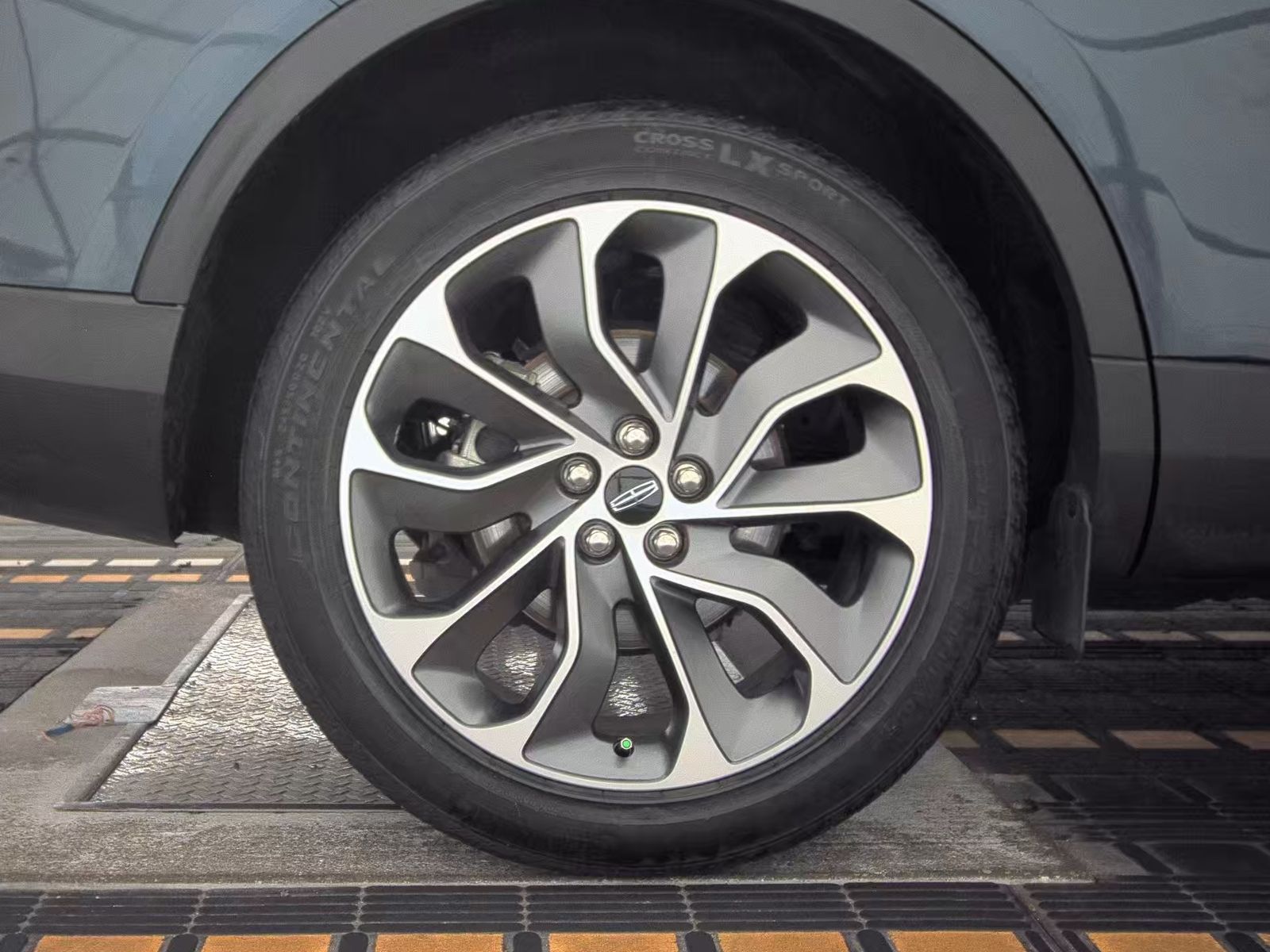 2022 Lincoln Nautilus Reserve FWD