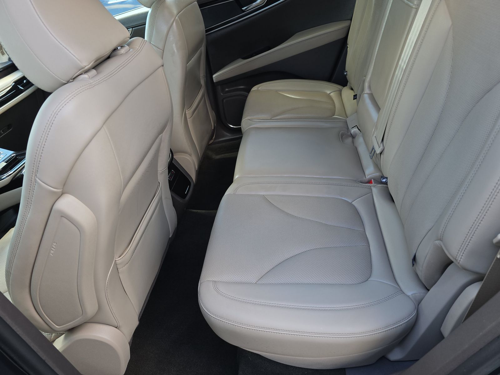 2022 Lincoln Nautilus Reserve FWD