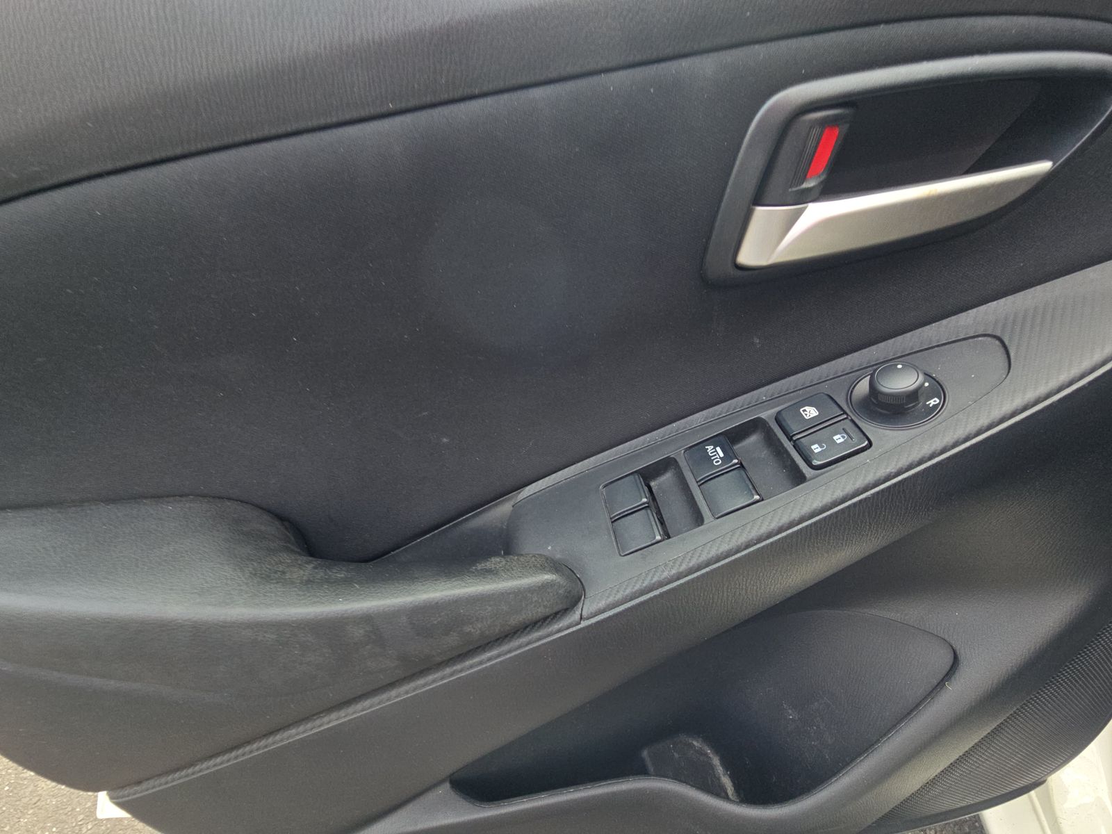 2019 Toyota Yaris LE FWD