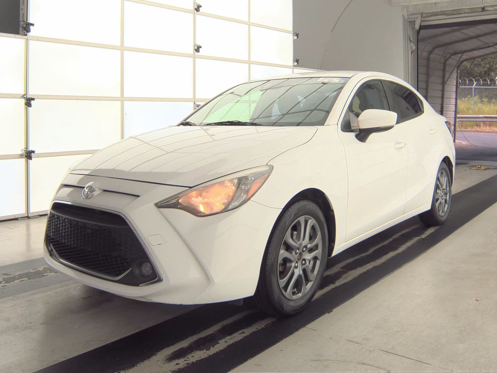 2019 Toyota Yaris LE FWD