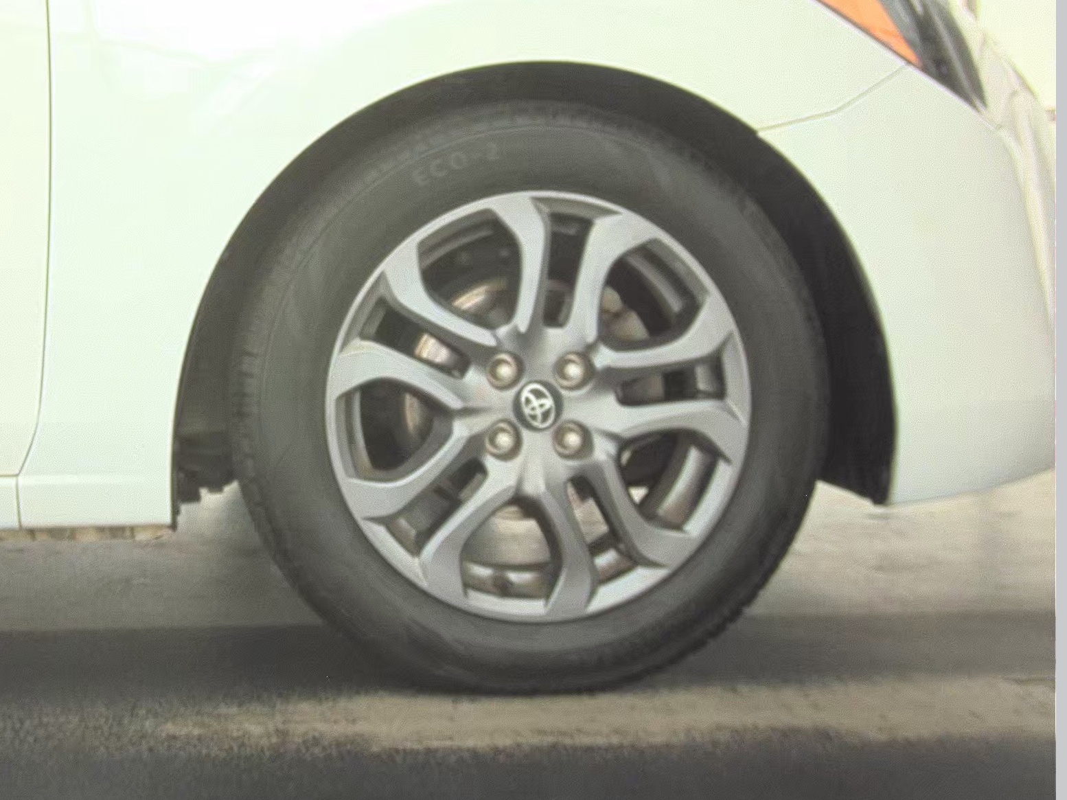 2019 Toyota Yaris LE FWD