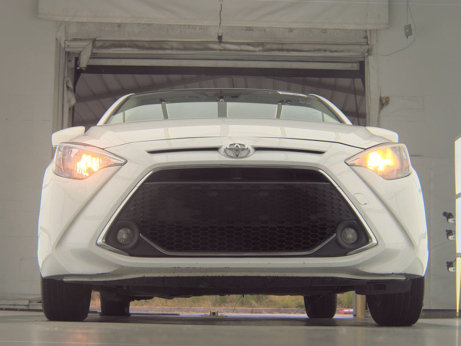 2019 Toyota Yaris LE FWD