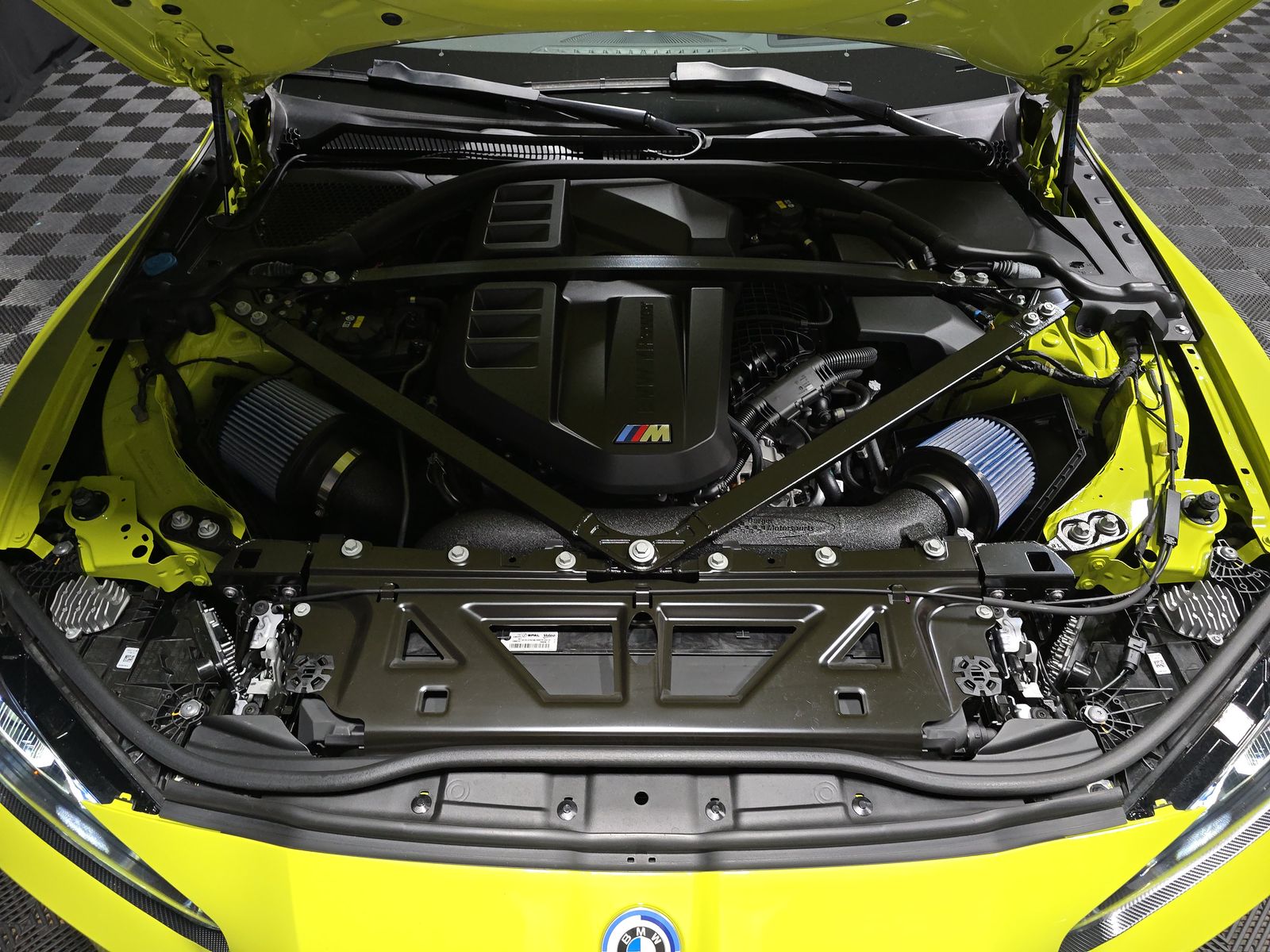 2023 BMW M4 Competition xDrive AWD